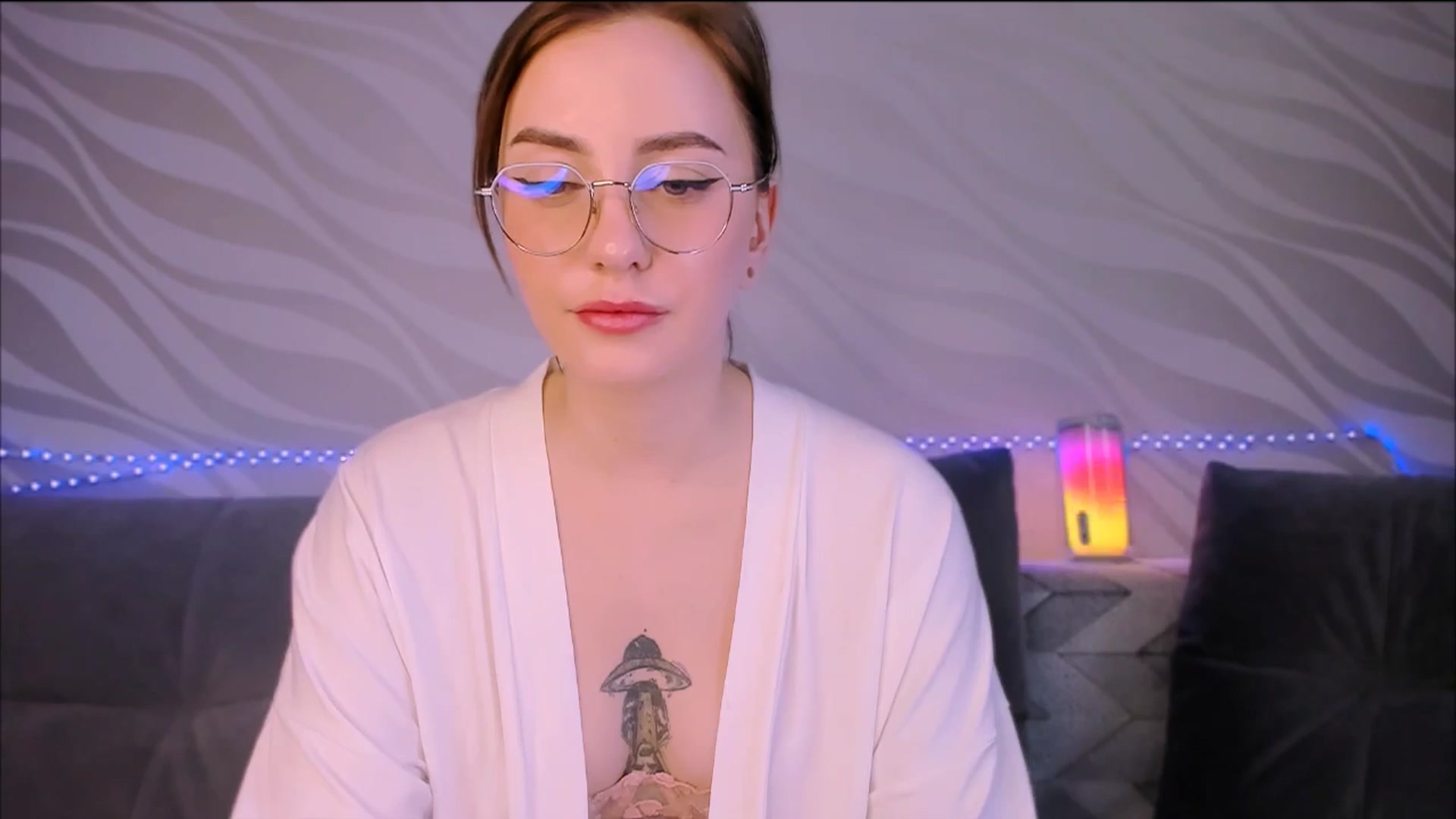 Gallery image thumbnail from Alien_Eva's myfreecams stream on, 12/08/2025, 06:04 image 9 of 20