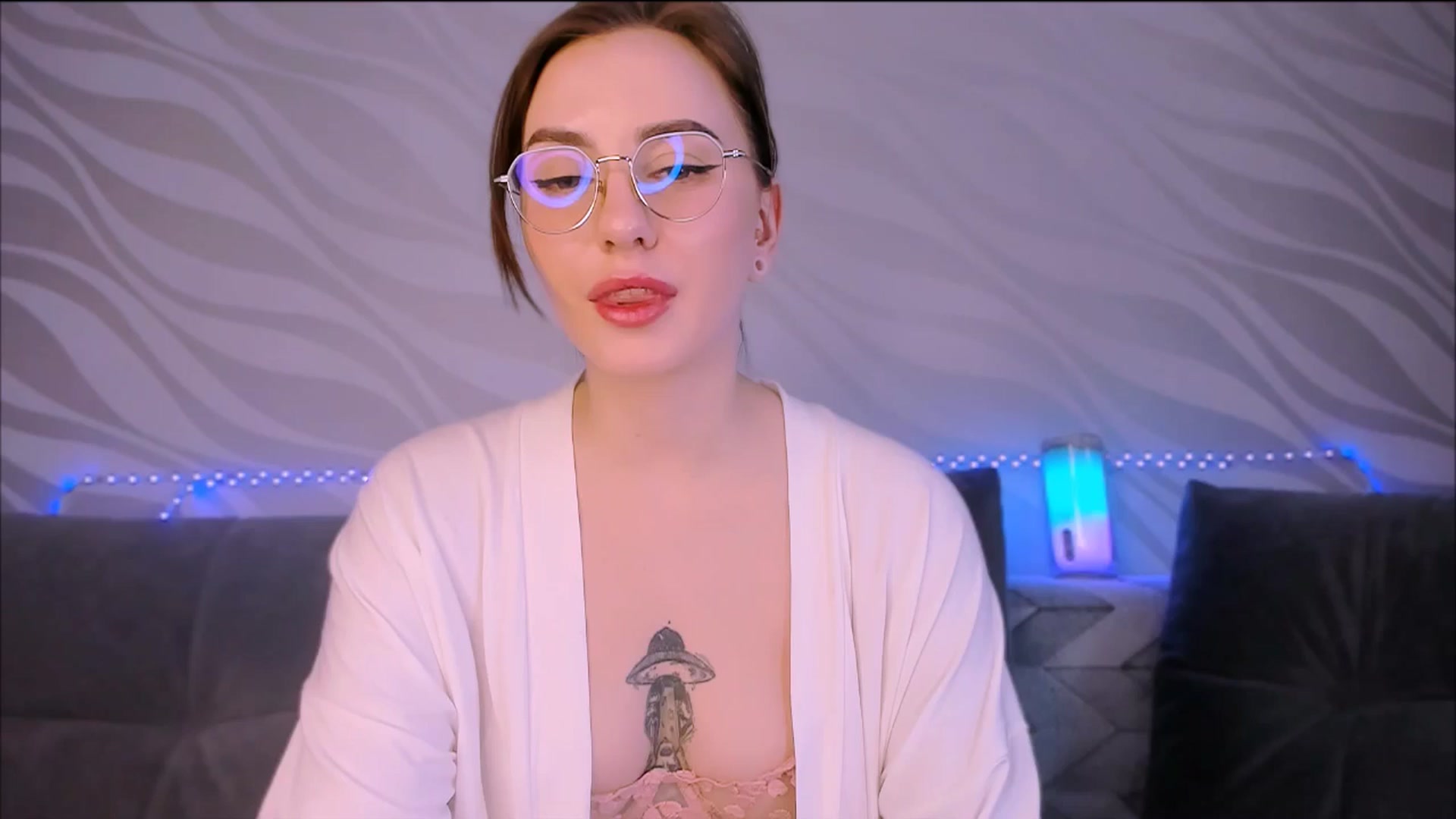 Gallery image thumbnail from Alien_Eva's myfreecams stream on, 12/08/2025, 06:04 image 19 of 20