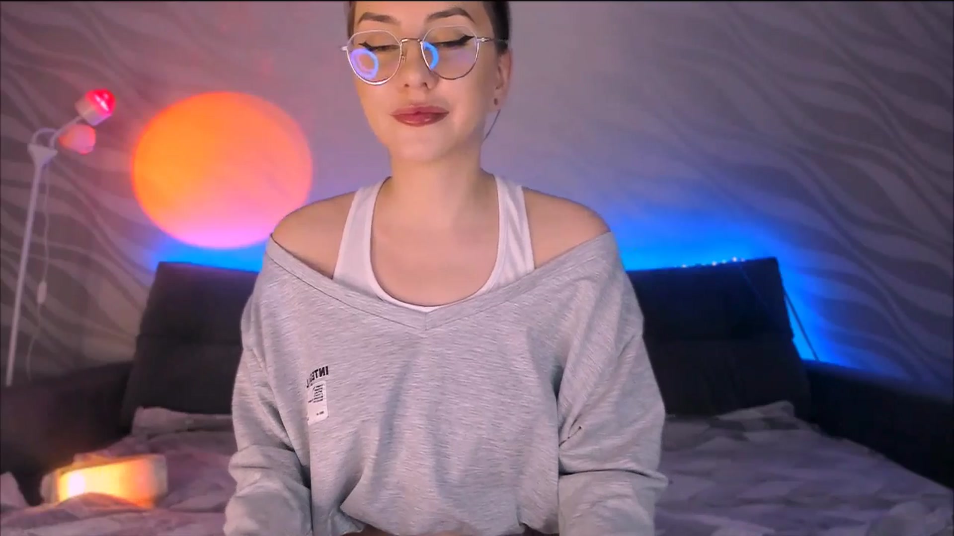 Gallery image thumbnail from Alien_Eva's myfreecams stream on, 12/14/2025, 03:01 image 9 of 20