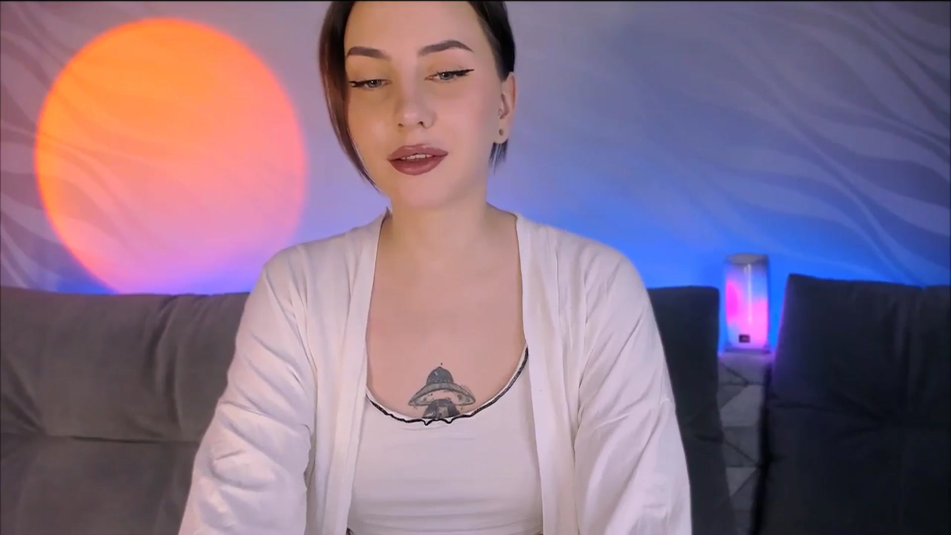 Gallery image thumbnail from Alien_Eva's myfreecams stream on, 12/16/2025, 01:53 image 18 of 20