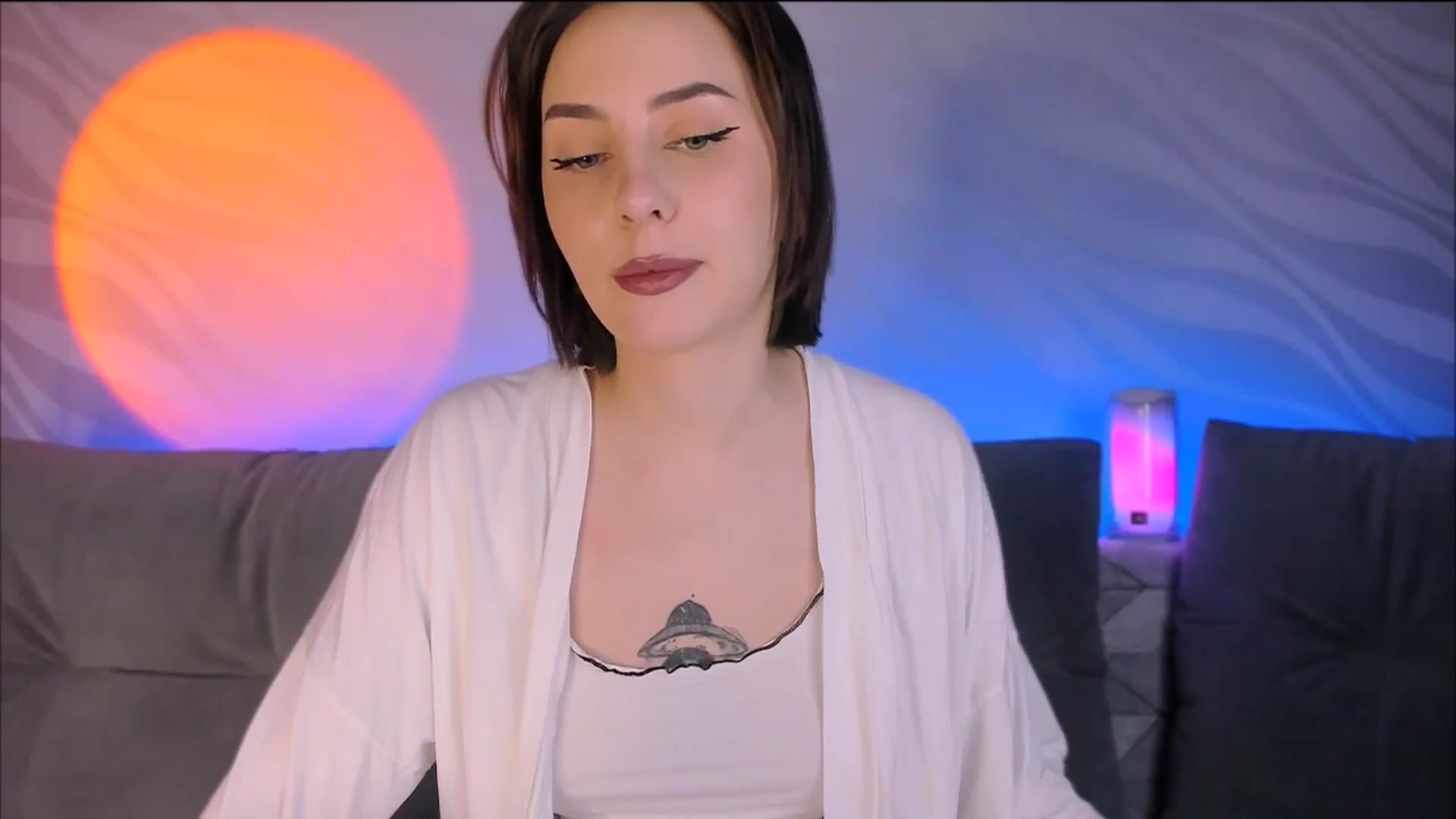 Gallery image thumbnail from Alien_Eva's myfreecams stream on, 12/16/2025, 01:53 image 12 of 20