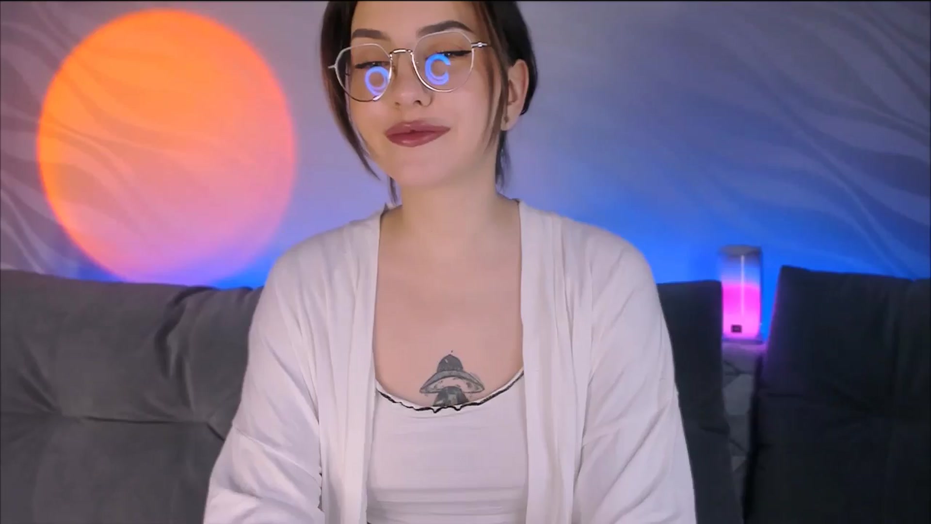 Gallery image thumbnail from Alien_Eva's myfreecams stream on, 12/16/2025, 02:59 image 9 of 20