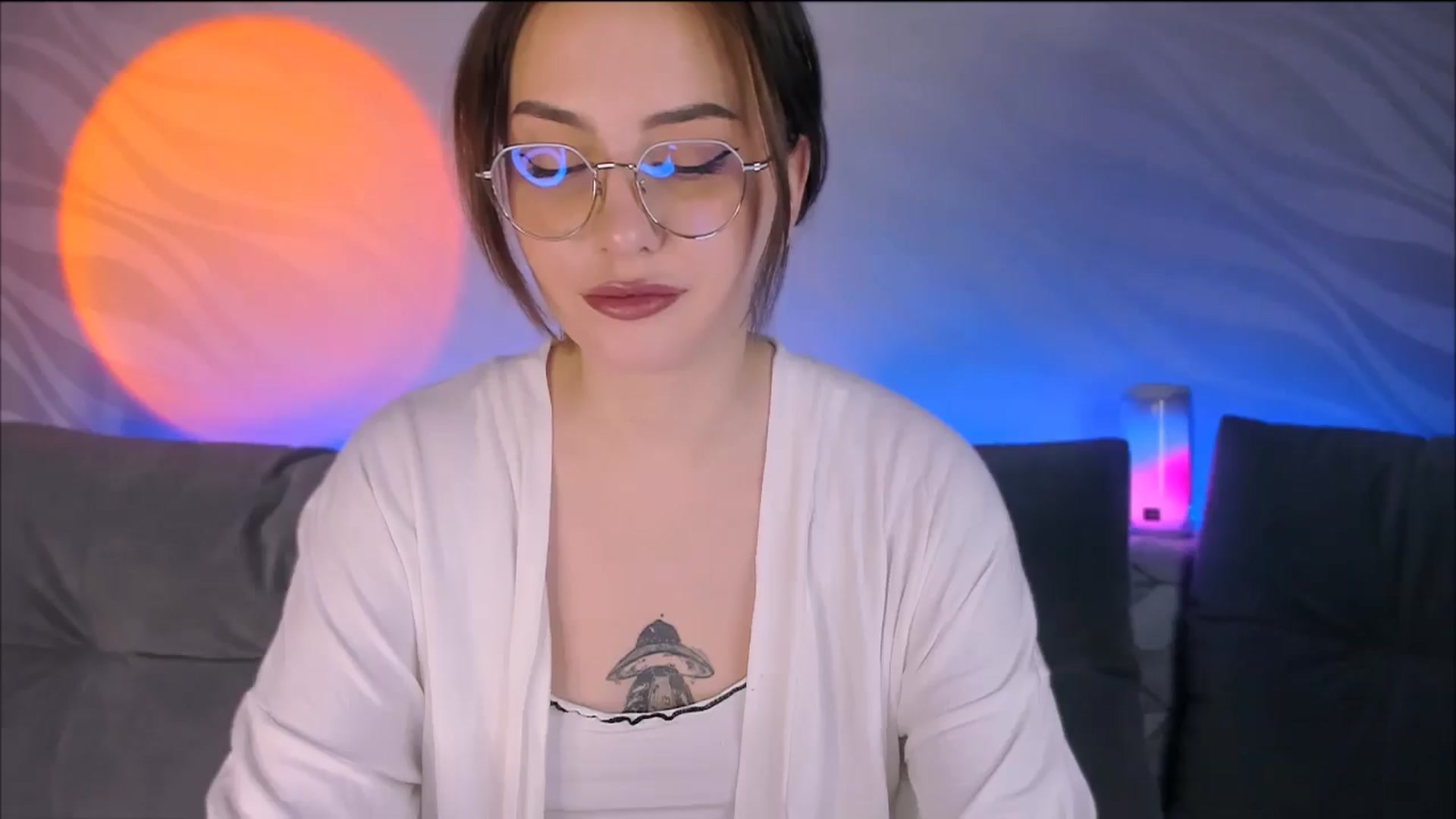 Gallery image thumbnail from Alien_Eva's myfreecams stream on, 12/16/2025, 02:59 image 17 of 20