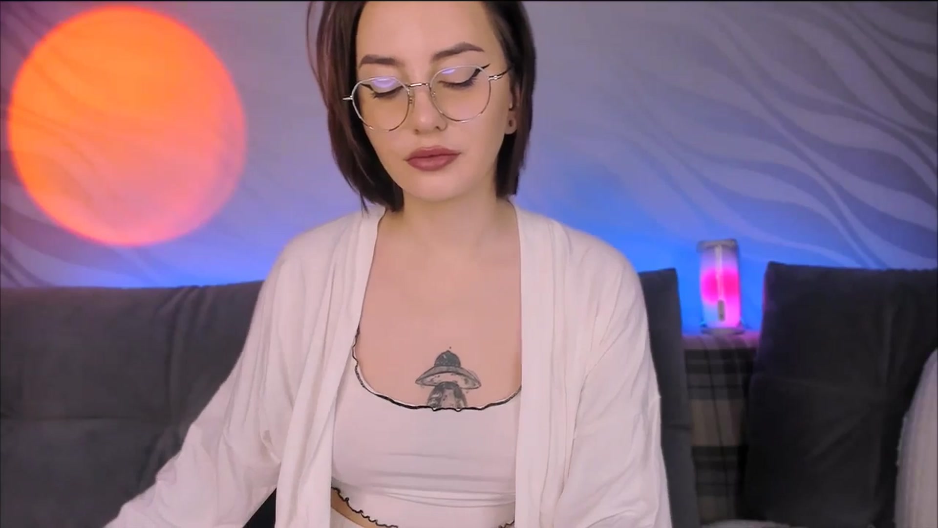 Gallery image thumbnail from Alien_Eva's myfreecams stream on, 12/19/2025, 02:49 image 10 of 20