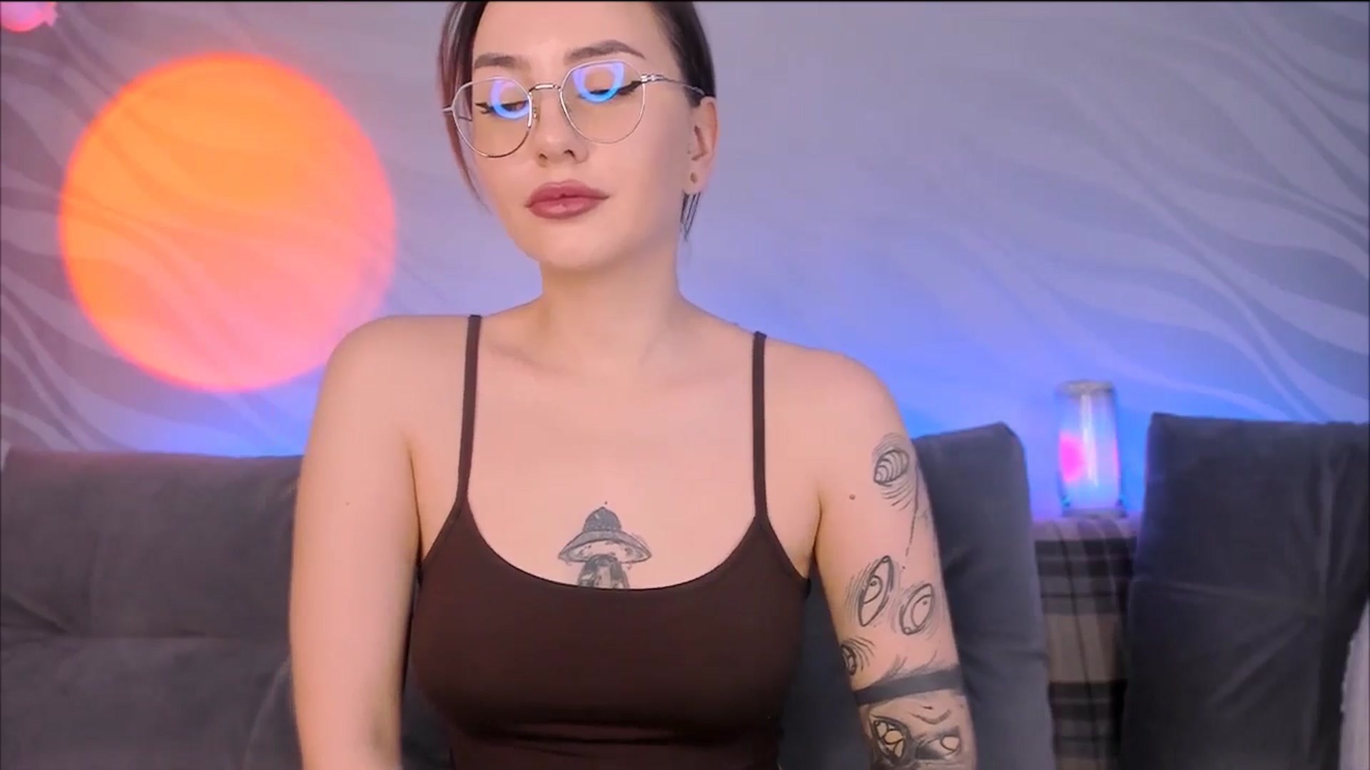 Gallery image thumbnail from Alien_Eva's myfreecams stream on, 12/19/2025, 05:42 image 5 of 20