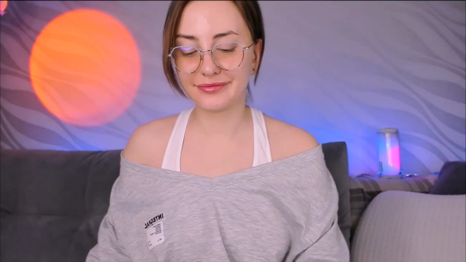 Gallery image thumbnail from Alien_Eva's myfreecams stream on, 12/22/2025, 03:11 image 16 of 20