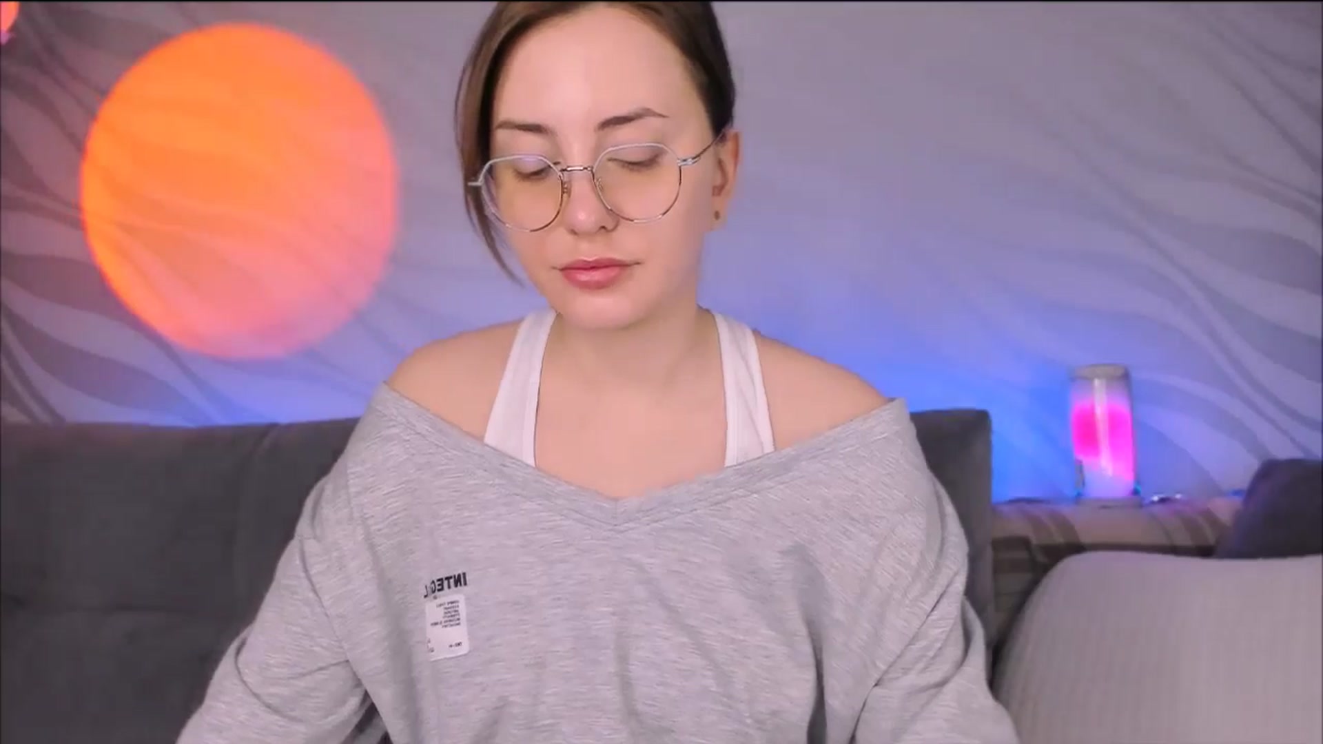 Gallery image thumbnail from Alien_Eva's myfreecams stream on, 12/22/2025, 03:11 image 3 of 20