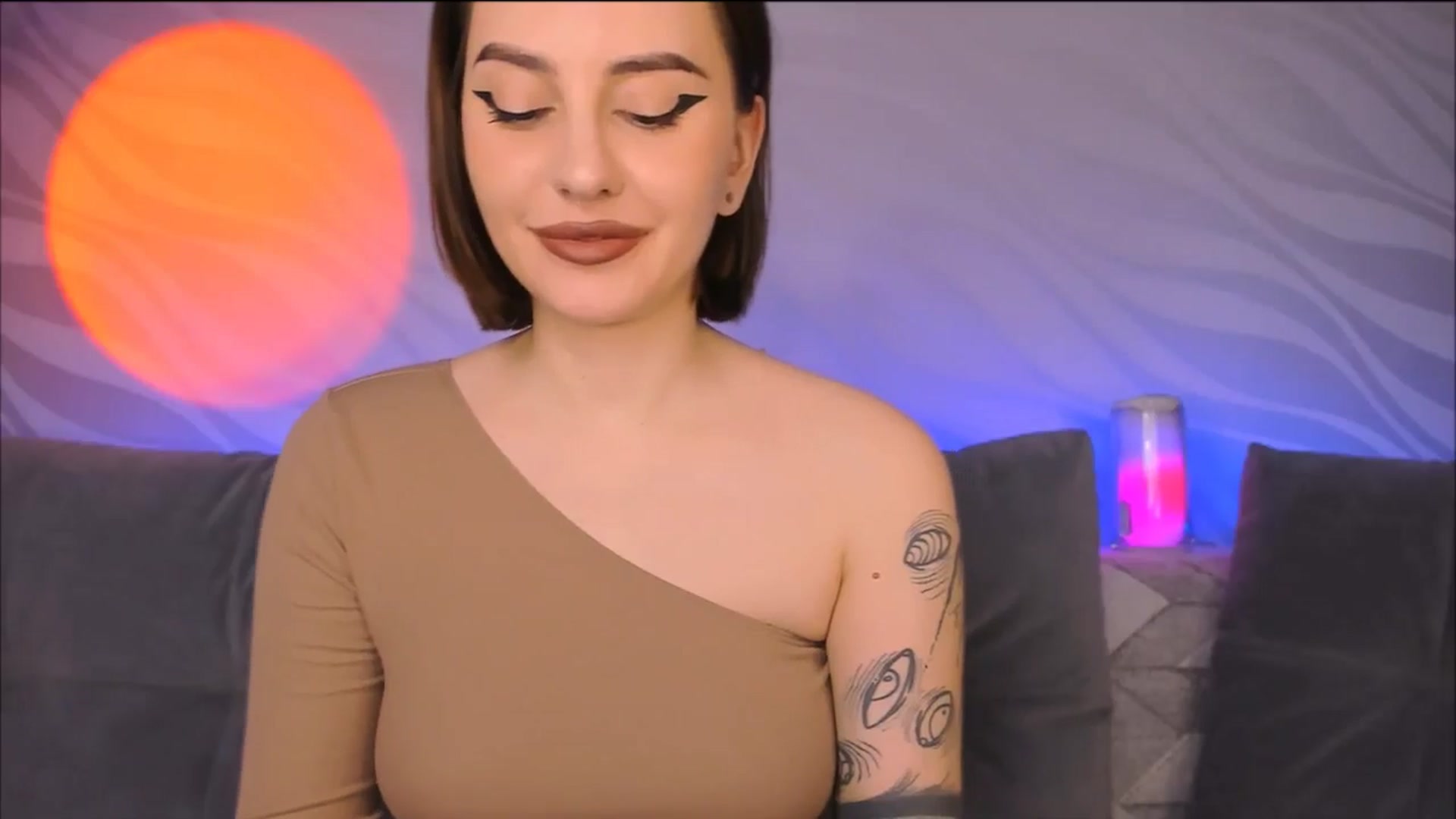 Gallery image thumbnail from Alien_Eva's myfreecams stream on, 12/26/2025, 03:09 image 3 of 20