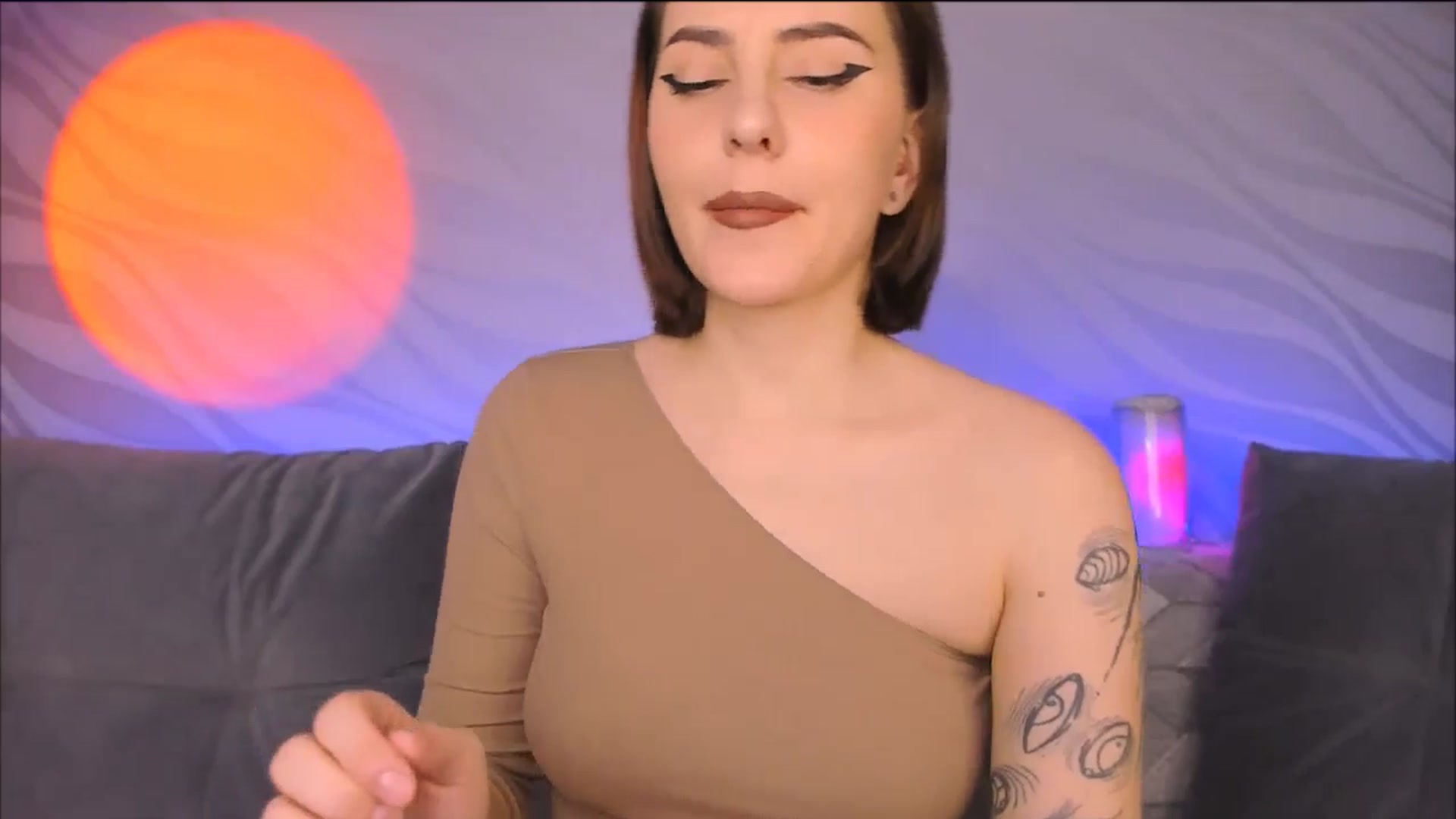 Gallery image thumbnail from Alien_Eva's myfreecams stream on, 12/26/2025, 03:09 image 5 of 20