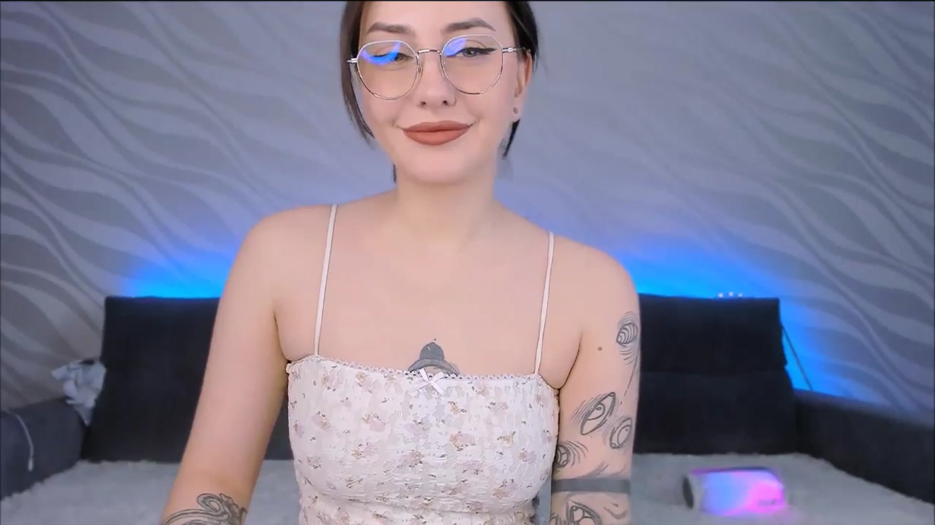 Gallery image thumbnail from Alien_Eva's myfreecams stream on, 01/22/2026, 05:31 image 15 of 20