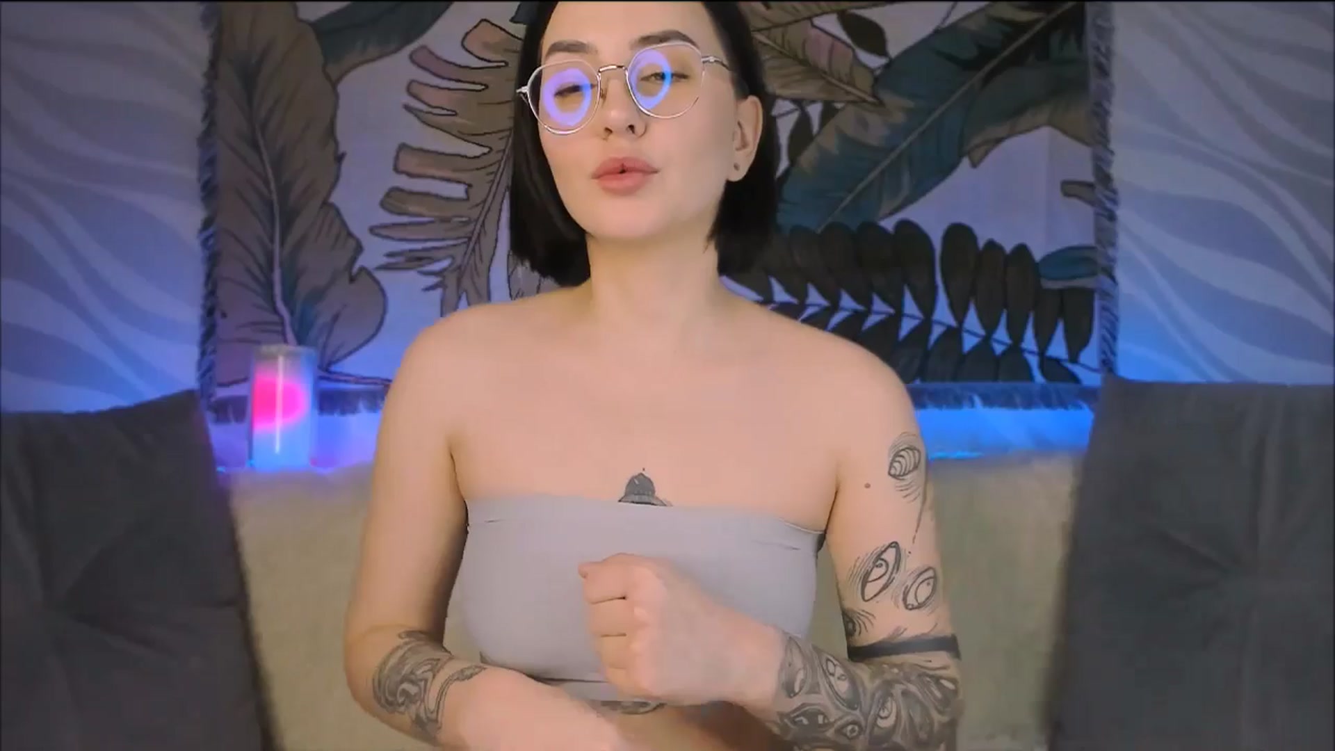 Gallery image thumbnail from Alien_Eva's myfreecams stream on, 01/25/2026, 03:01 image 17 of 20