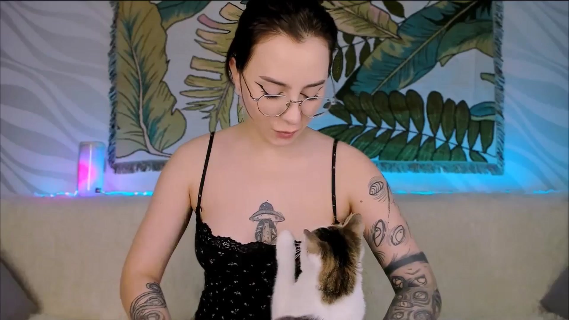 Gallery image thumbnail from Alien_Eva's myfreecams stream on, 01/28/2026, 02:54 image 14 of 20
