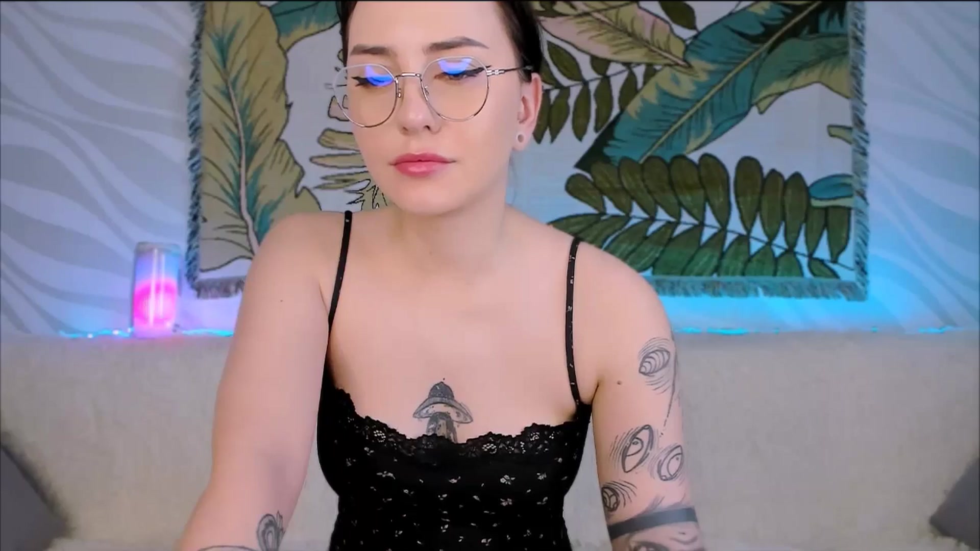 Gallery image thumbnail from Alien_Eva's myfreecams stream on, 01/28/2026, 05:50 image 4 of 20