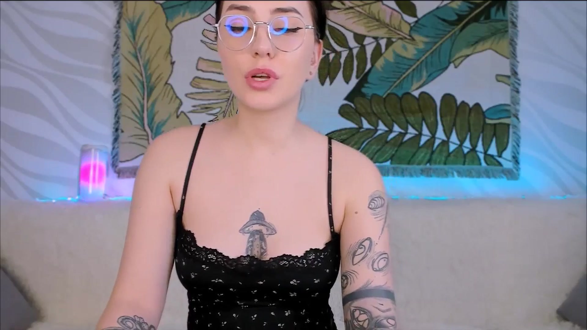 Gallery image thumbnail from Alien_Eva's myfreecams stream on, 01/28/2026, 05:50 image 14 of 20
