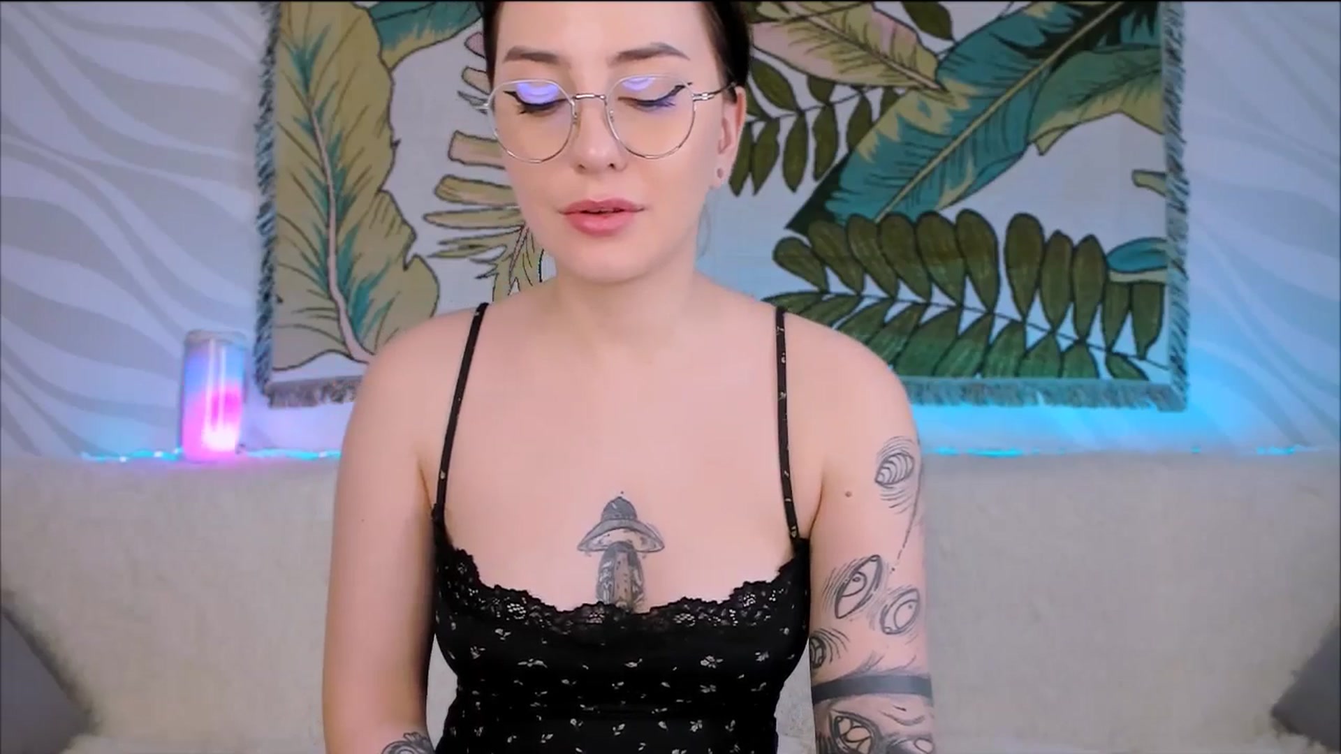 Gallery image thumbnail from Alien_Eva's myfreecams stream on, 01/28/2026, 05:50 image 15 of 20