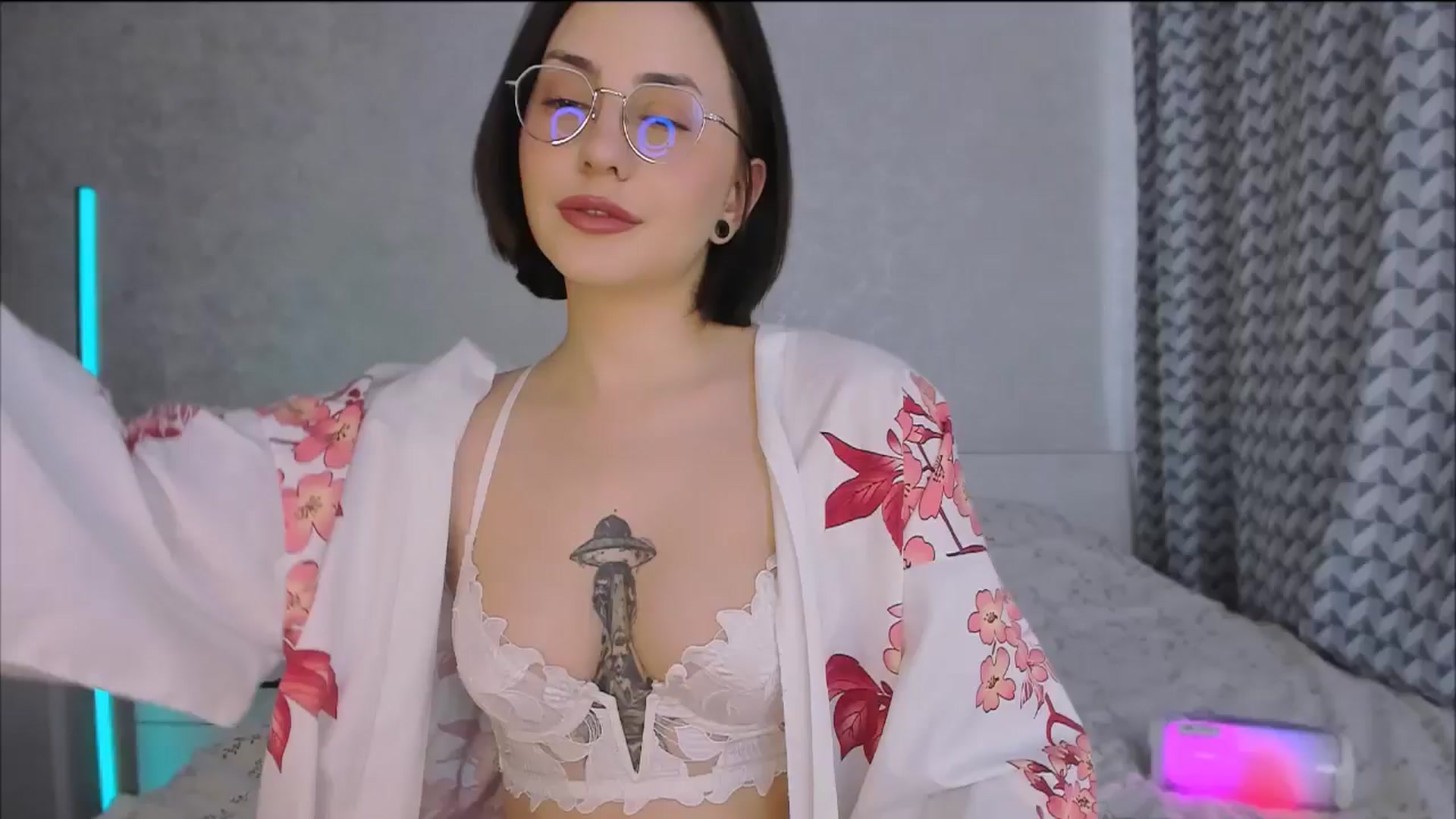 Gallery image thumbnail from Alien_Eva's myfreecams stream on, 02/06/2026, 05:49 image 8 of 20
