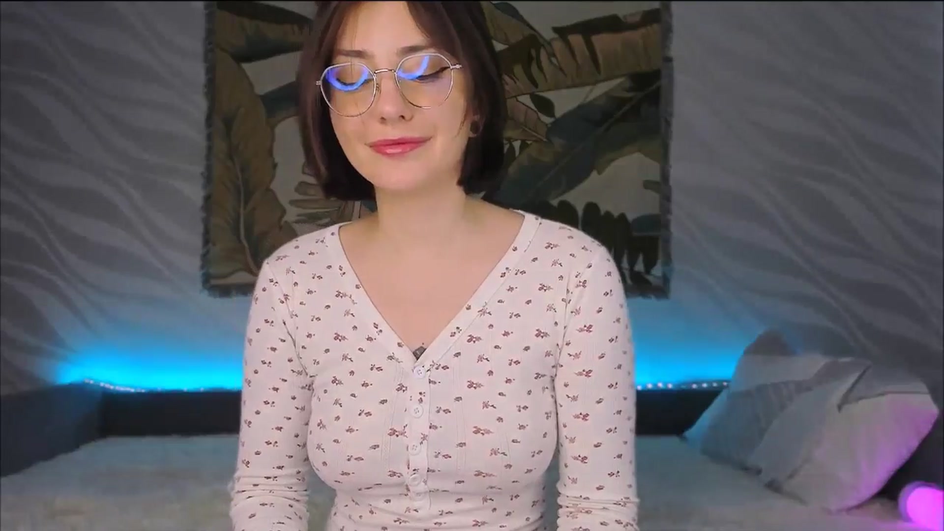 Gallery image thumbnail from Alien_Eva's myfreecams stream on, 02/10/2026, 04:36 image 10 of 20