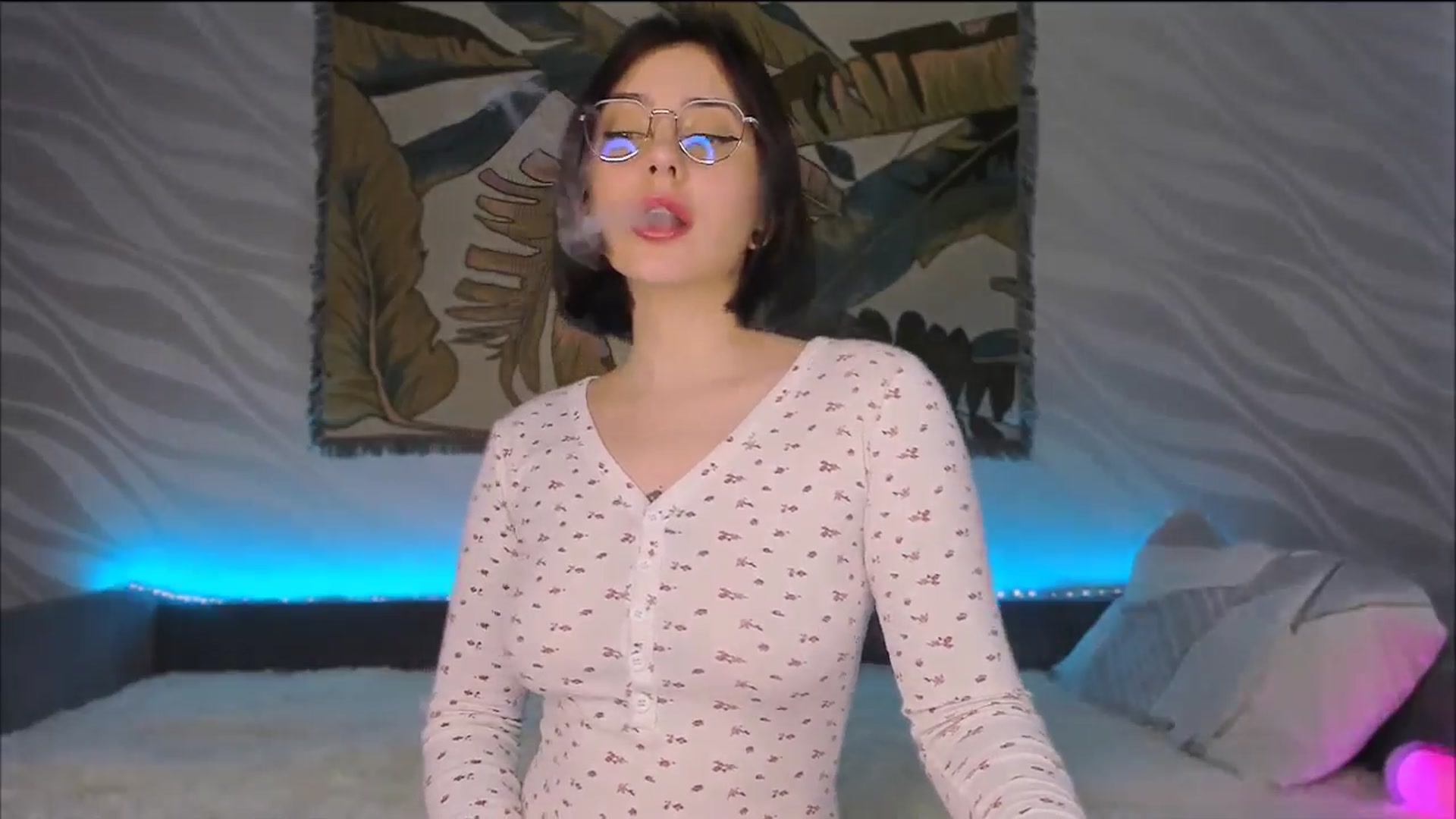 Gallery image thumbnail from Alien_Eva's myfreecams stream on, 02/10/2026, 04:36 image 7 of 20