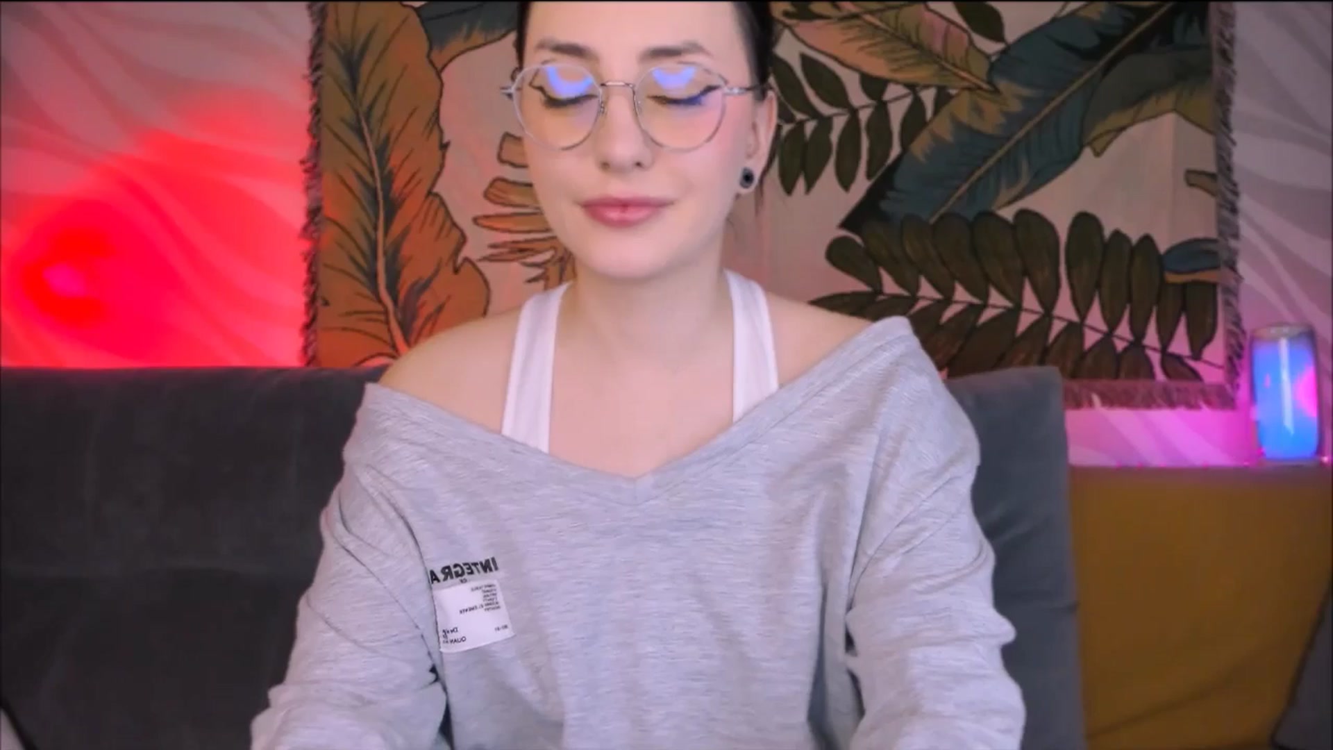 Gallery image thumbnail from Alien_Eva's myfreecams stream on, 02/15/2026, 02:59 image 12 of 20
