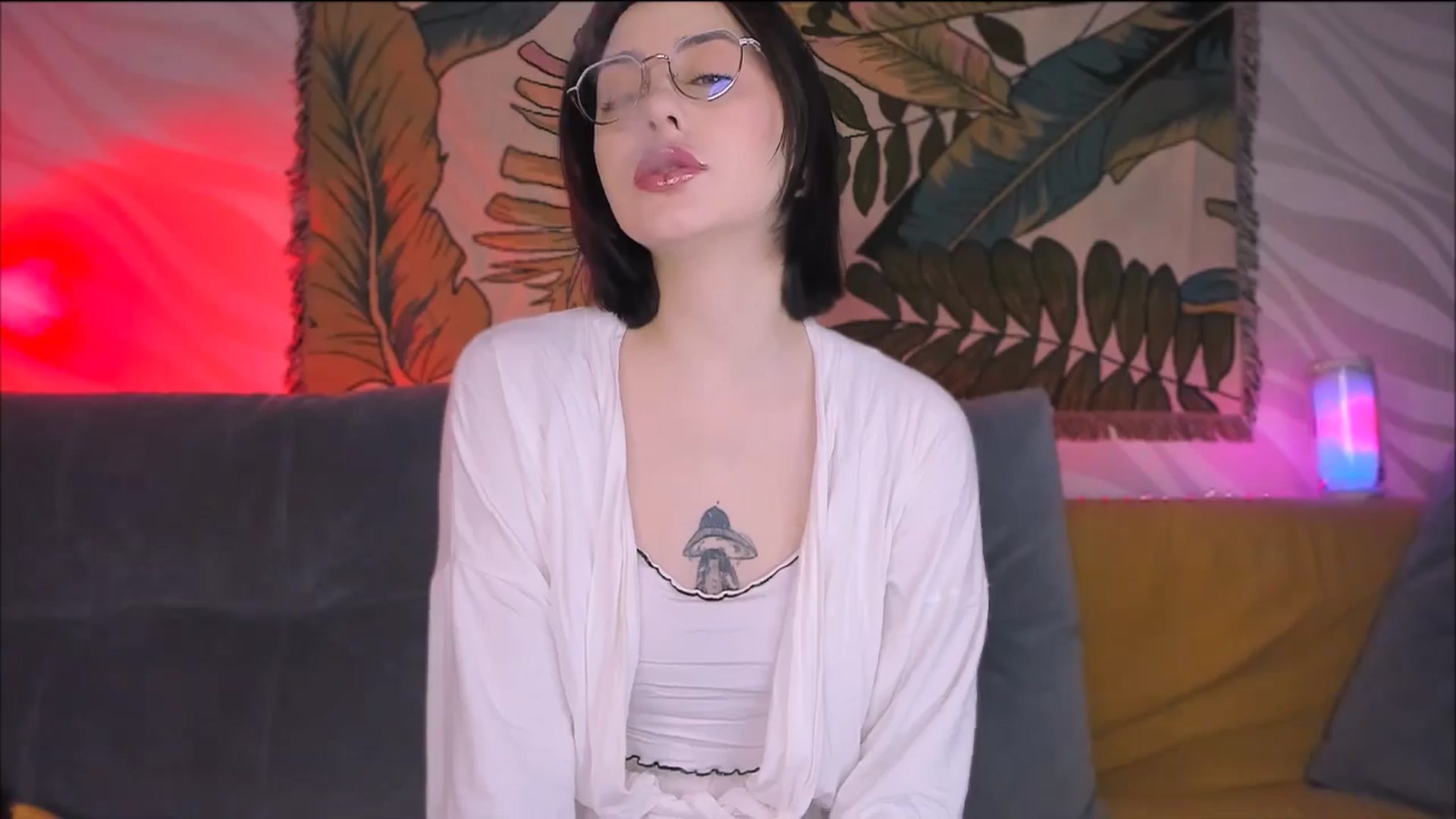 Gallery image thumbnail from Alien_Eva's myfreecams stream on, 02/16/2026, 02:45 image 5 of 20