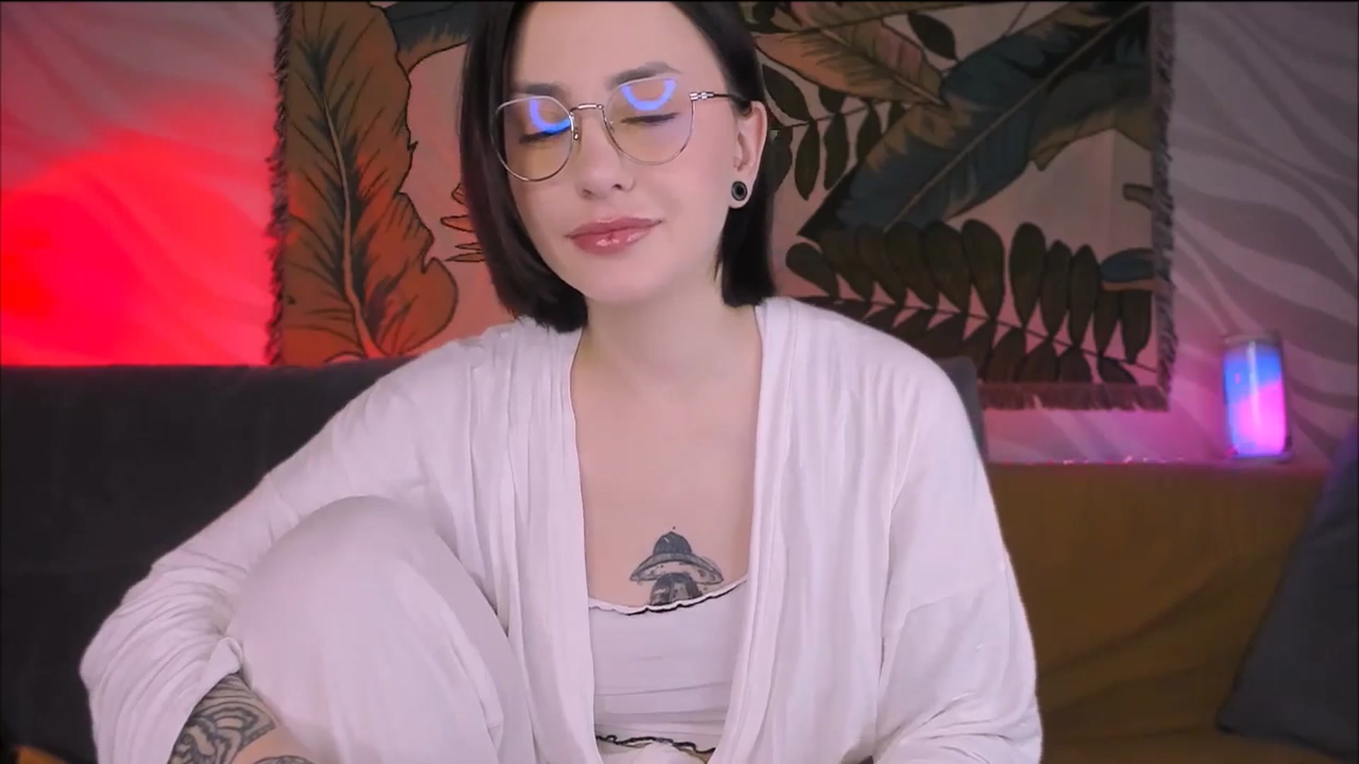 Gallery image thumbnail from Alien_Eva's myfreecams stream on, 02/16/2026, 02:45 image 13 of 20