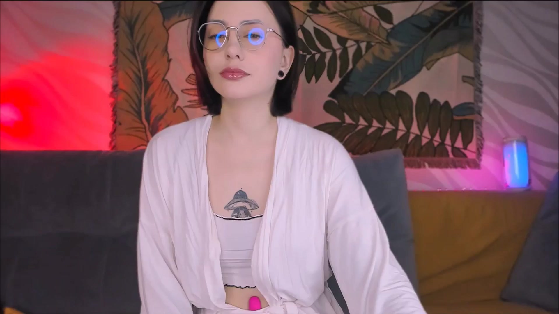 Gallery image thumbnail from Alien_Eva's myfreecams stream on, 02/16/2026, 02:45 image 1 of 20
