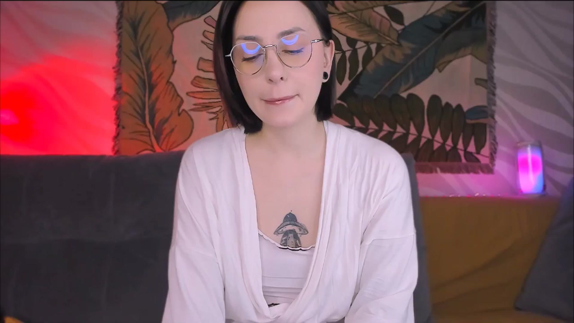 Gallery image thumbnail from Alien_Eva's myfreecams stream on, 02/16/2026, 02:45 image 12 of 20