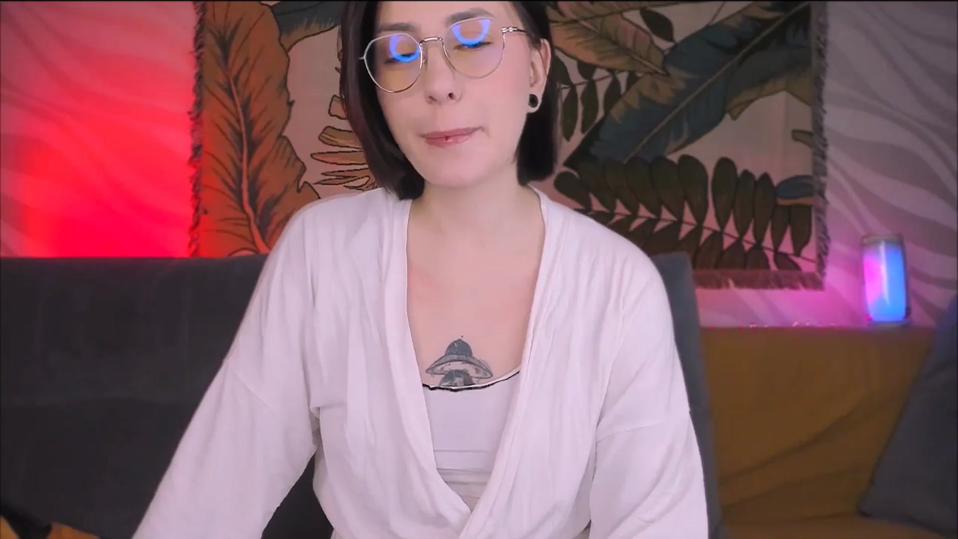 Gallery image thumbnail from Alien_Eva's myfreecams stream on, 02/16/2026, 02:45 image 16 of 20