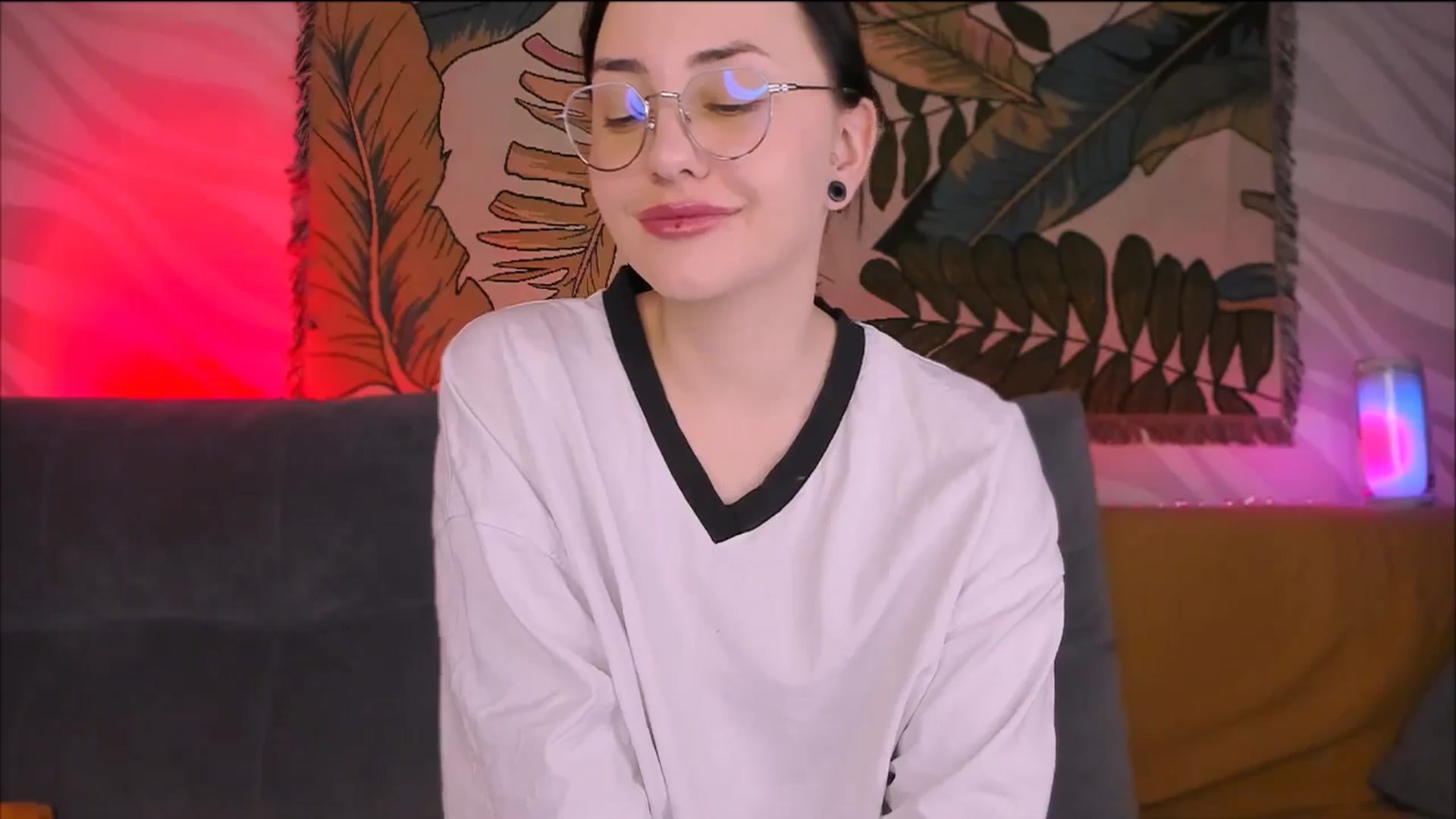 Gallery image thumbnail from Alien_Eva's myfreecams stream on, 02/17/2026, 05:03 image 2 of 20