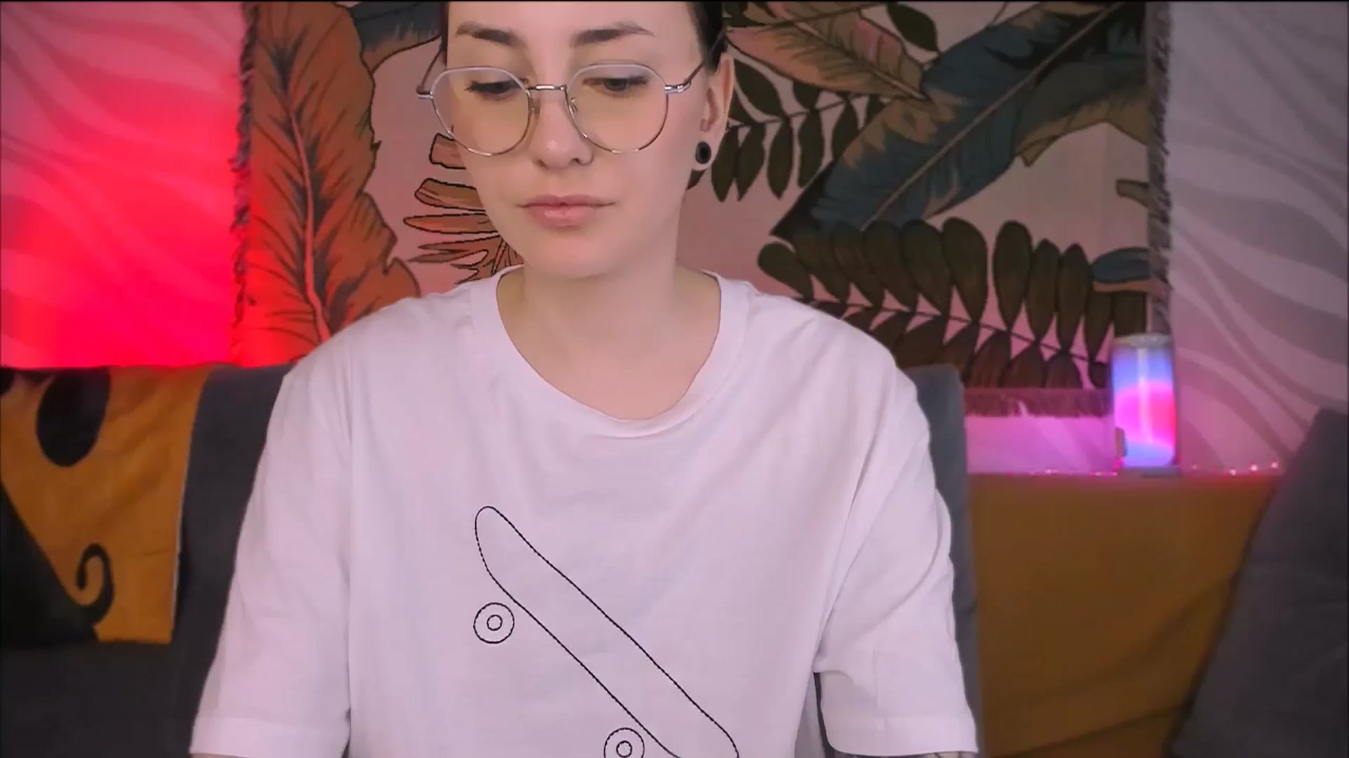 Gallery image thumbnail from Alien_Eva's myfreecams stream on, 02/20/2026, 04:50 image 1 of 20