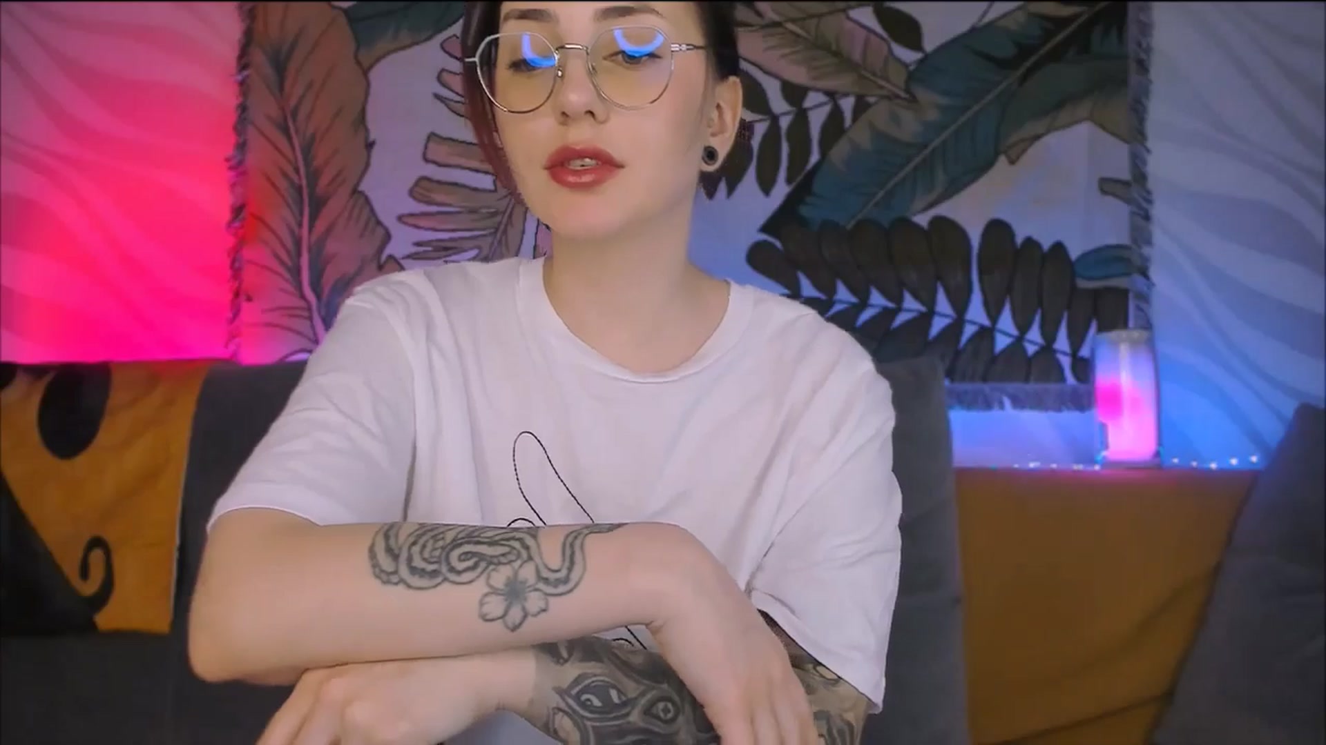 Gallery image thumbnail from Alien_Eva's myfreecams stream on, 02/20/2026, 04:50 image 9 of 20