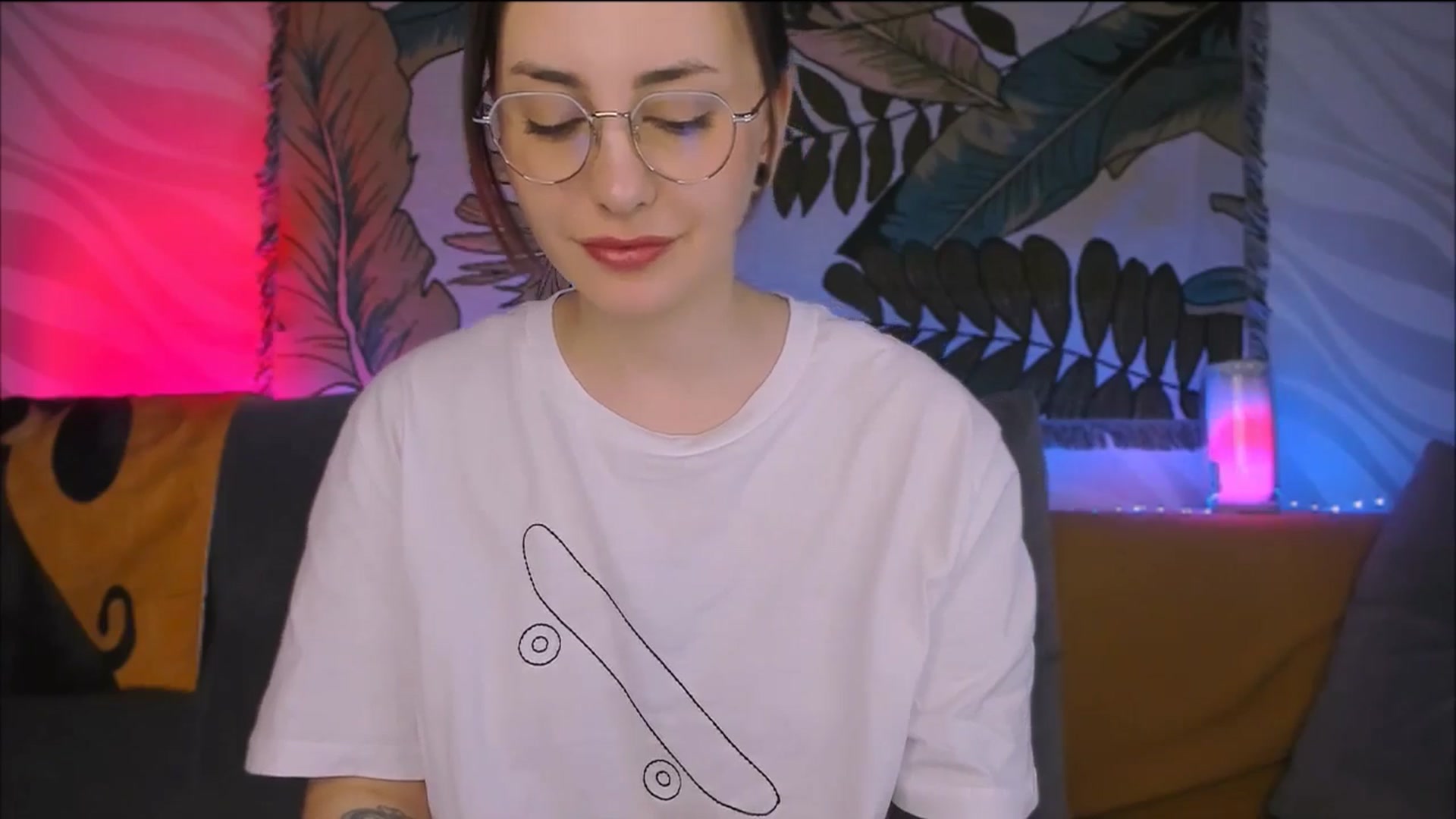 Gallery image thumbnail from Alien_Eva's myfreecams stream on, 02/20/2026, 04:50 image 19 of 20