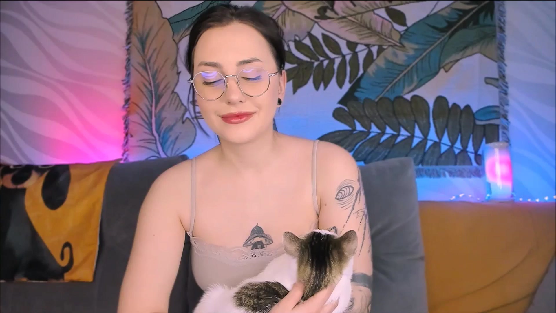 Gallery image thumbnail from Alien_Eva's myfreecams stream on, 02/22/2026, 04:33 image 2 of 20