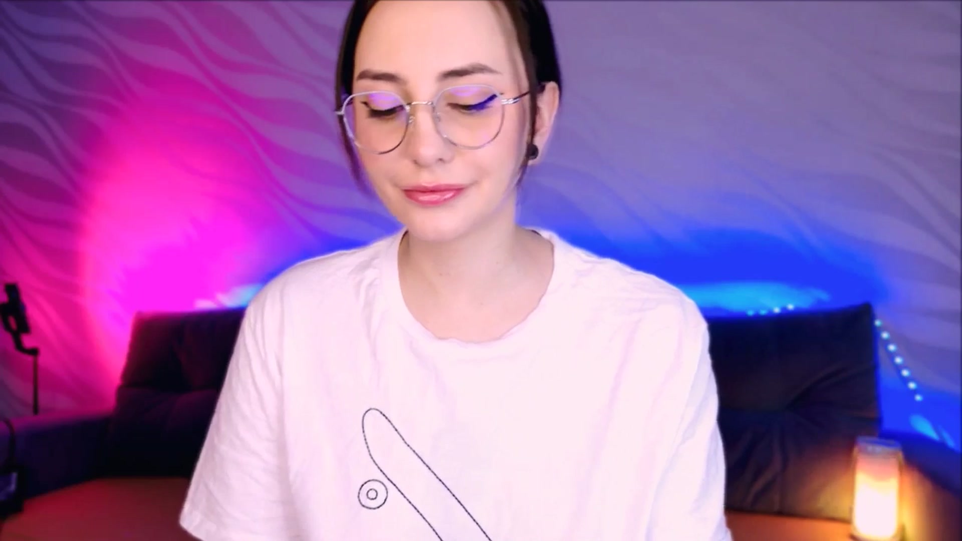 Gallery image thumbnail from Alien_Eva's myfreecams stream on, 02/24/2026, 03:24 image 16 of 20