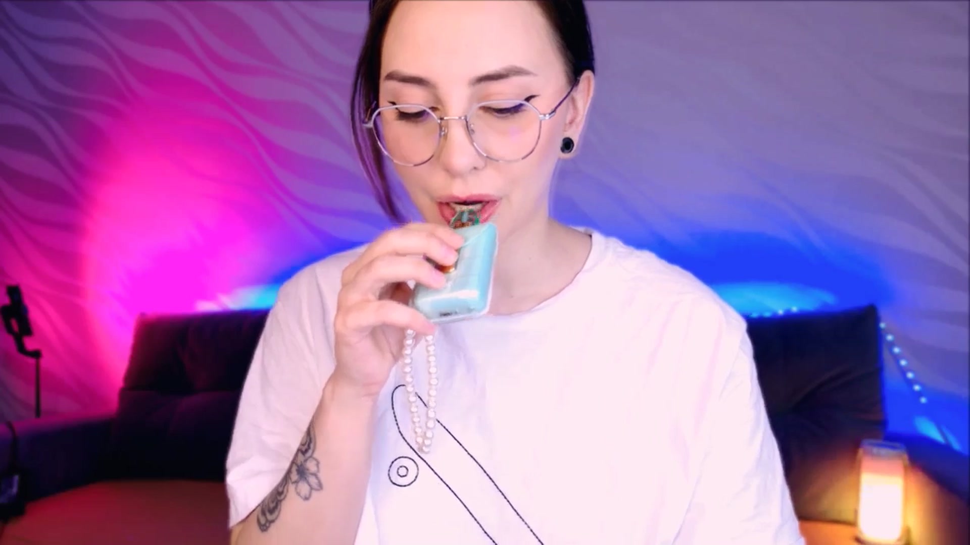 Gallery image thumbnail from Alien_Eva's myfreecams stream on, 02/24/2026, 03:24 image 13 of 20
