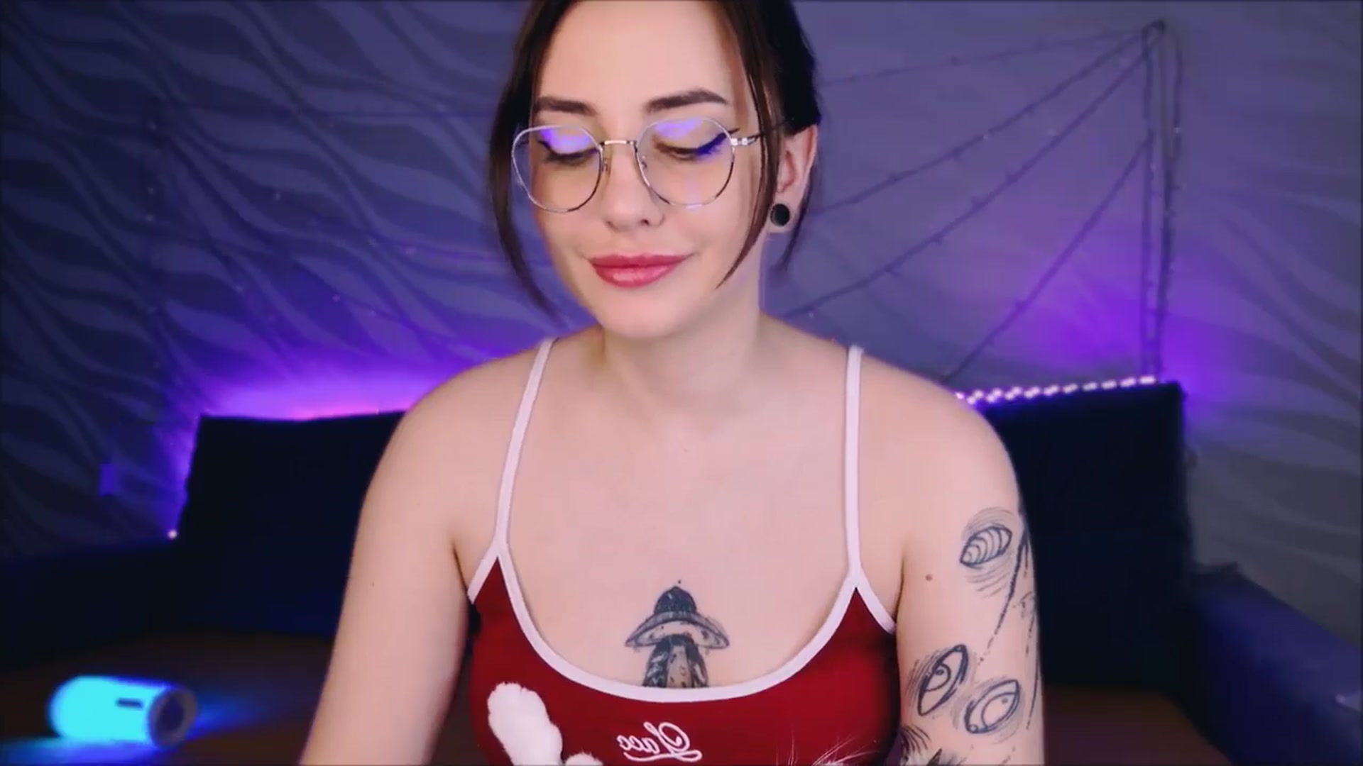 Gallery image thumbnail from Alien_Eva's myfreecams stream on, 03/12/2026, 03:02 image 17 of 20