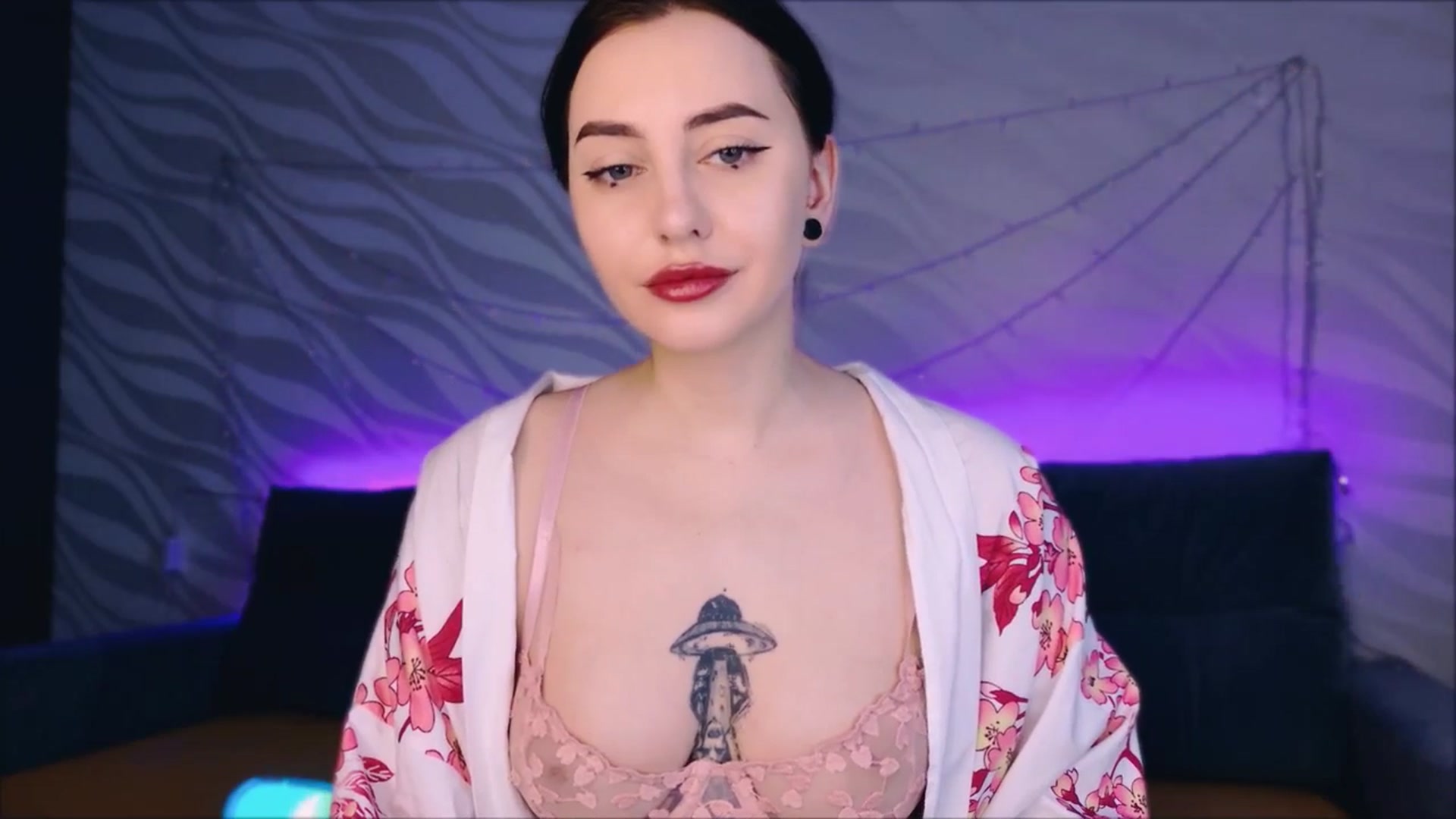 Gallery image thumbnail from Alien_Eva's myfreecams stream on, 03/17/2026, 02:59 image 17 of 20