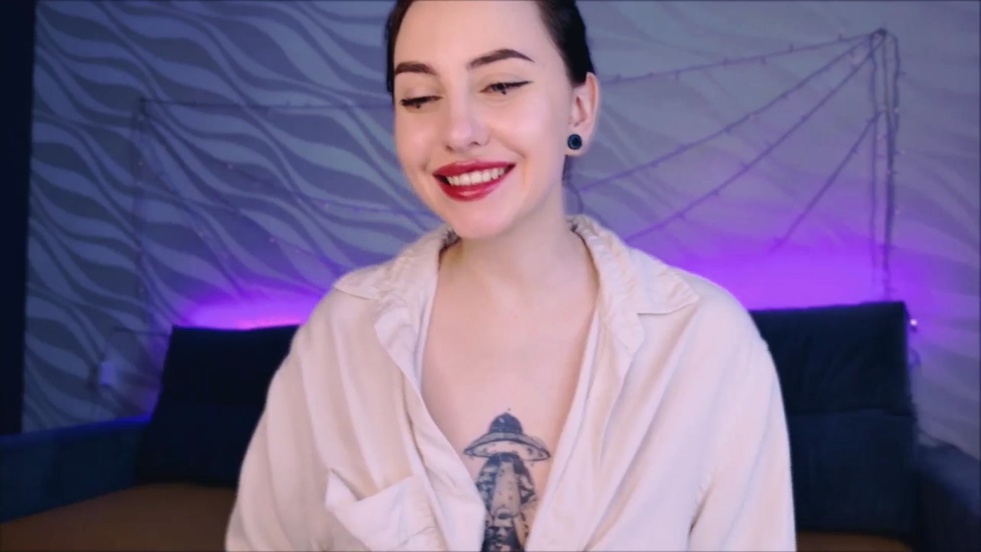Gallery image thumbnail from Alien_Eva's myfreecams stream on, 03/17/2026, 05:35 image 13 of 20