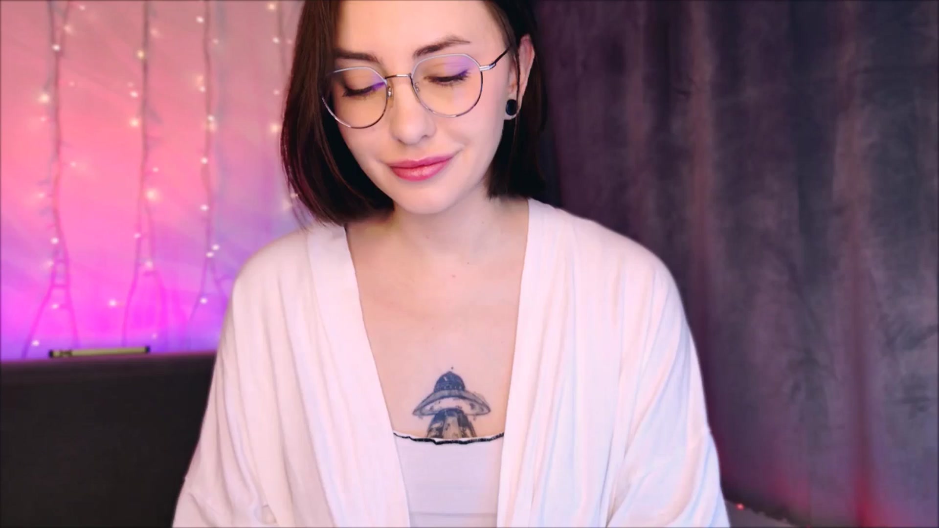 Gallery image thumbnail from Alien_Eva's myfreecams stream on, 03/19/2026, 01:59 image 13 of 20