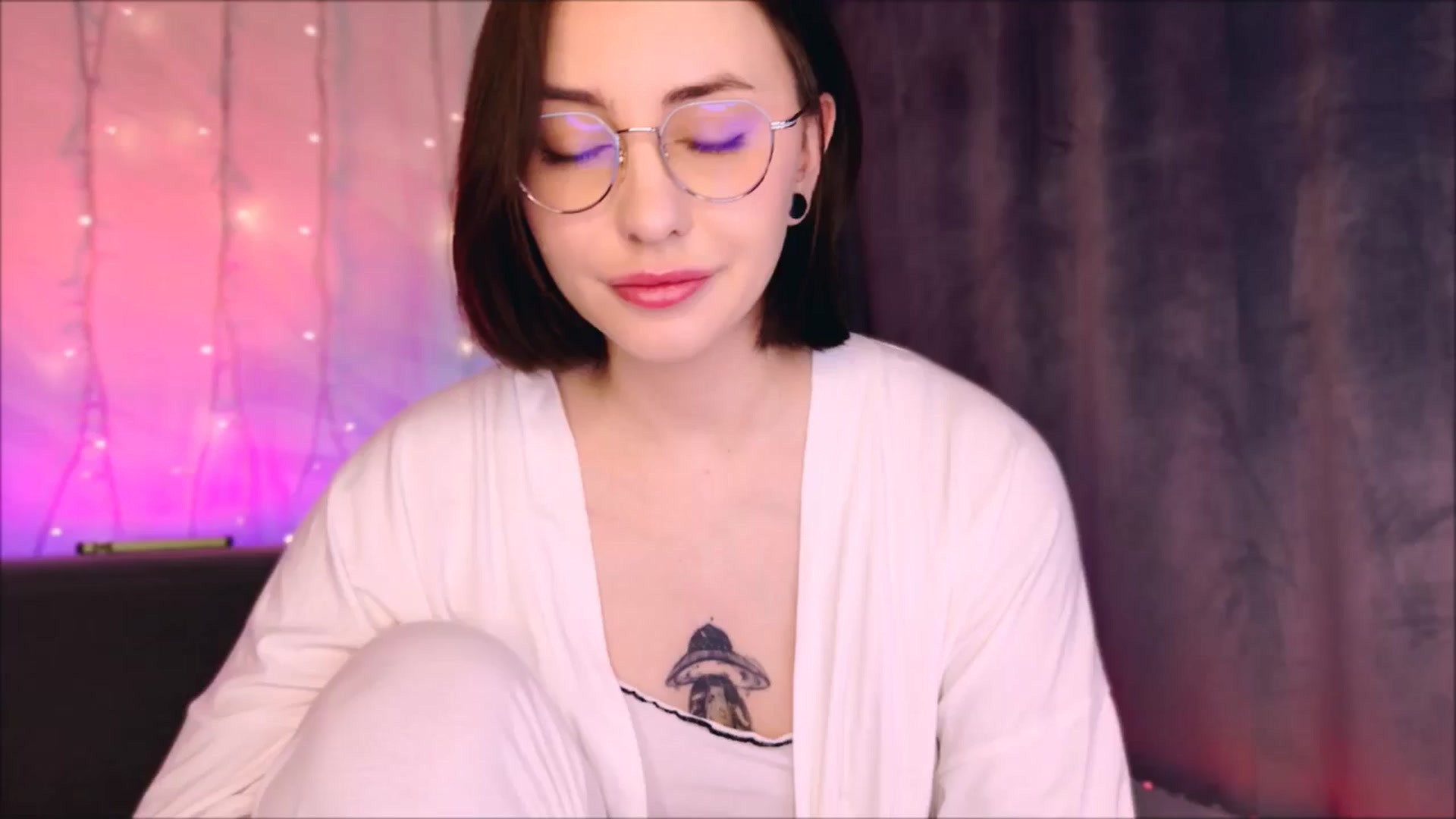 Gallery image thumbnail from Alien_Eva's myfreecams stream on, 03/19/2026, 01:59 image 5 of 20