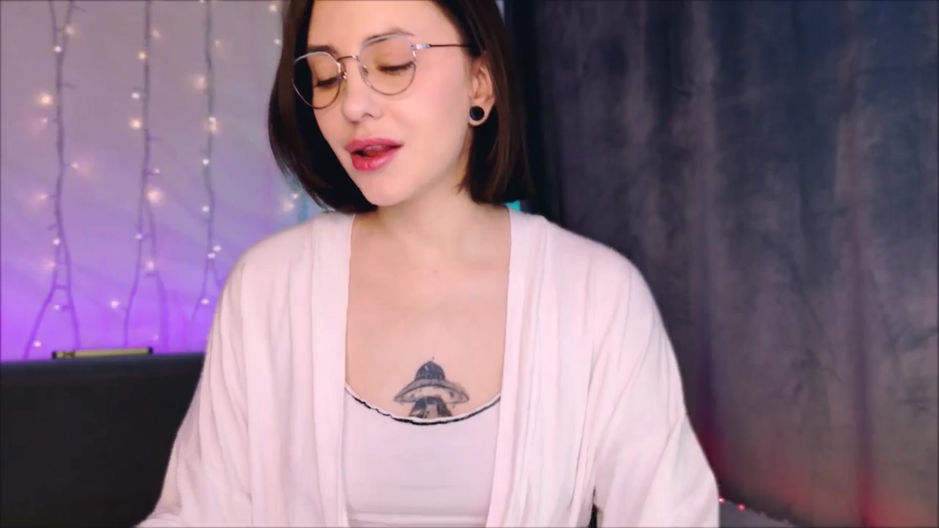 Gallery image thumbnail from Alien_Eva's myfreecams stream on, 03/19/2026, 03:13 image 15 of 20