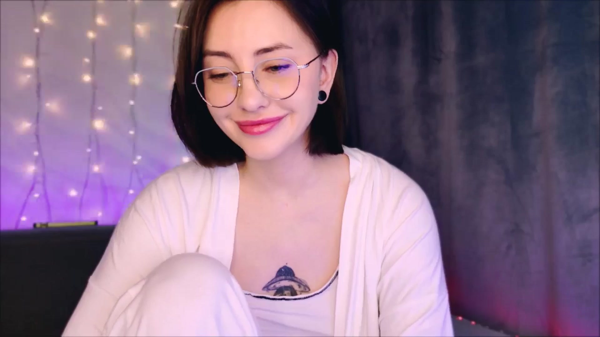 Gallery image thumbnail from Alien_Eva's myfreecams stream on, 03/19/2026, 03:13 image 6 of 20