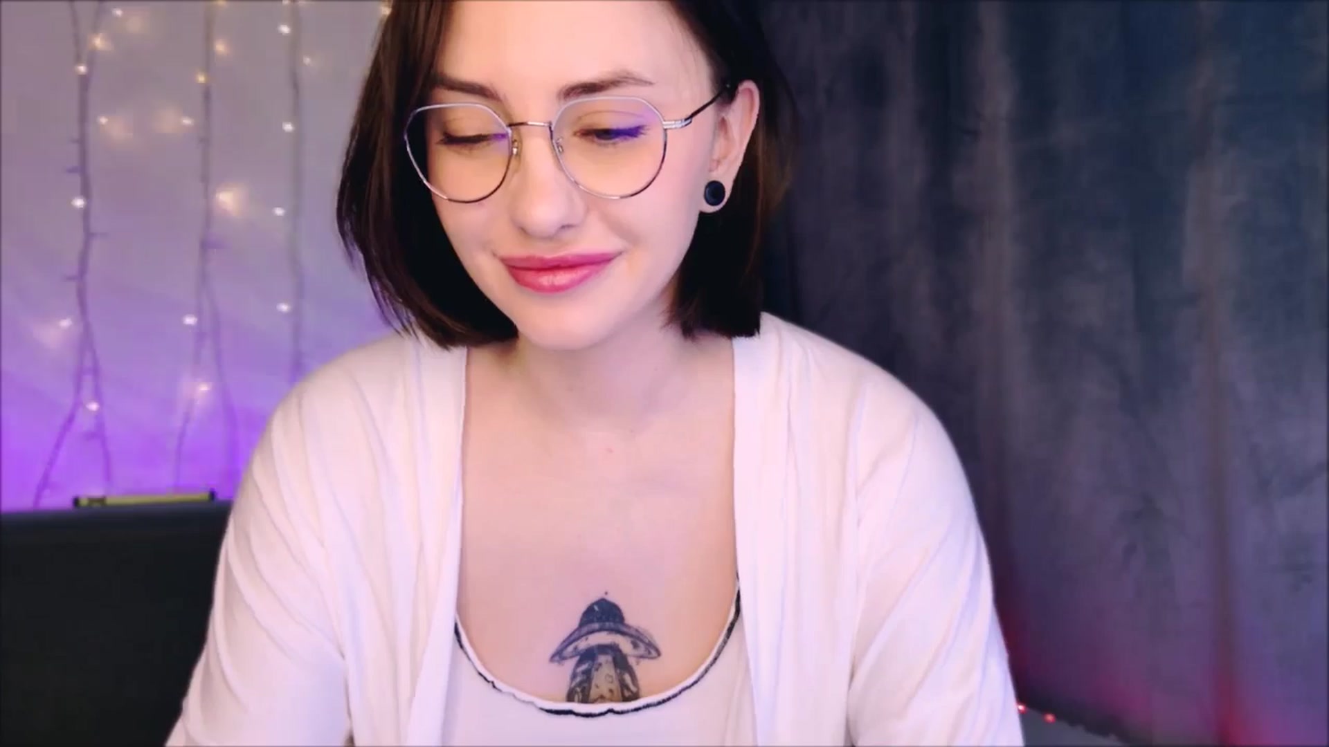 Gallery image thumbnail from Alien_Eva's myfreecams stream on, 03/19/2026, 03:13 image 12 of 20