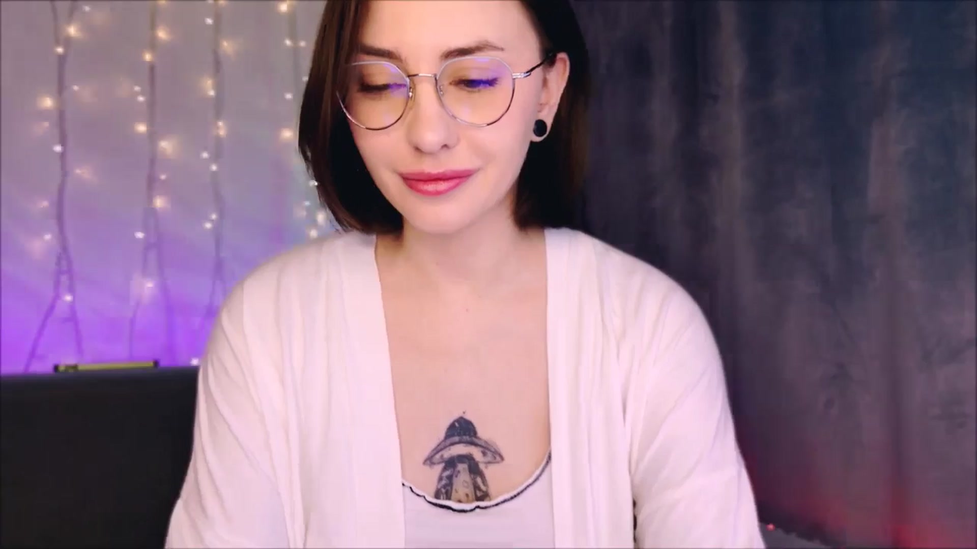Gallery image thumbnail from Alien_Eva's myfreecams stream on, 03/19/2026, 03:13 image 10 of 20