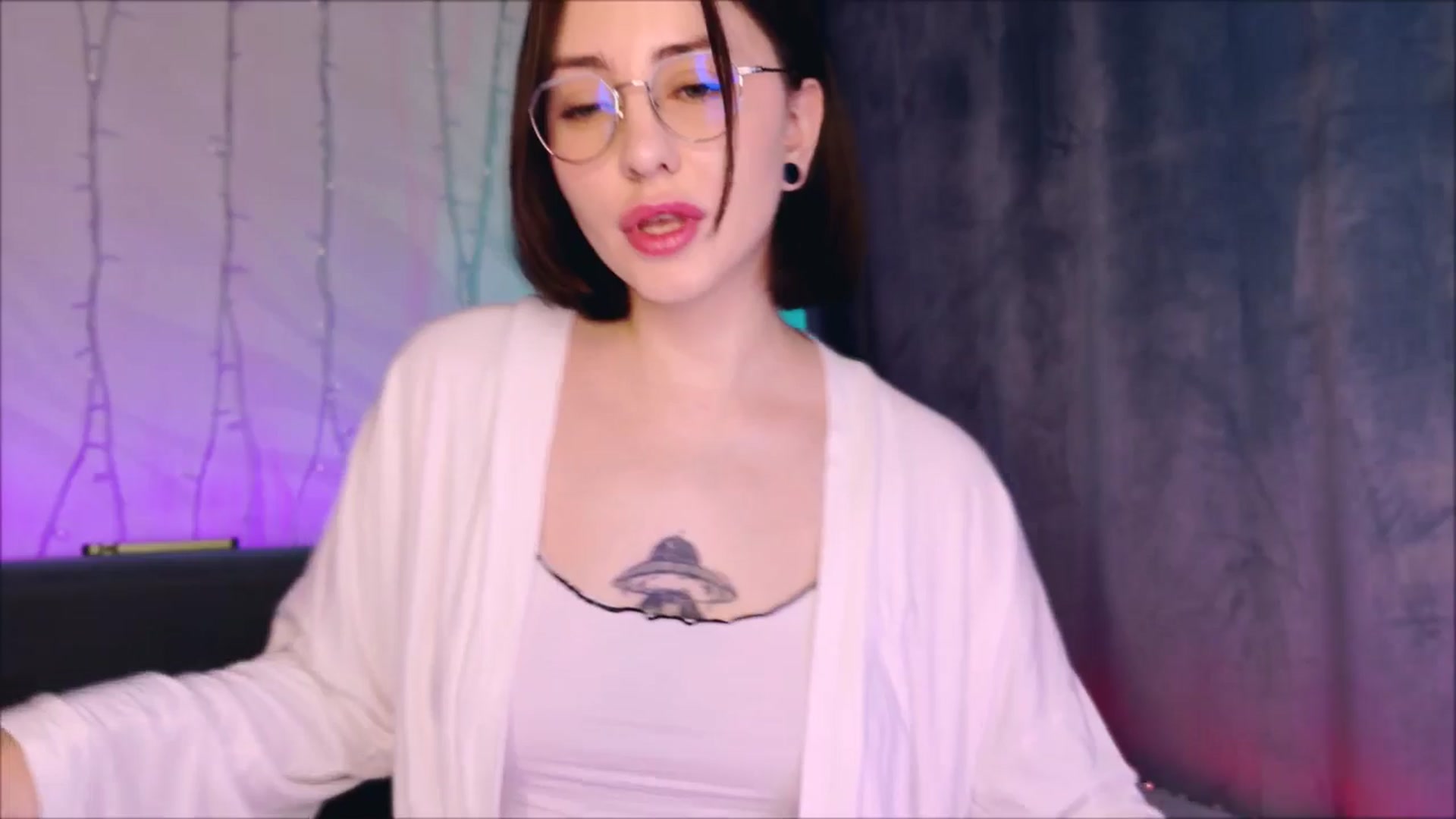 Gallery image thumbnail from Alien_Eva's myfreecams stream on, 03/19/2026, 03:13 image 17 of 20