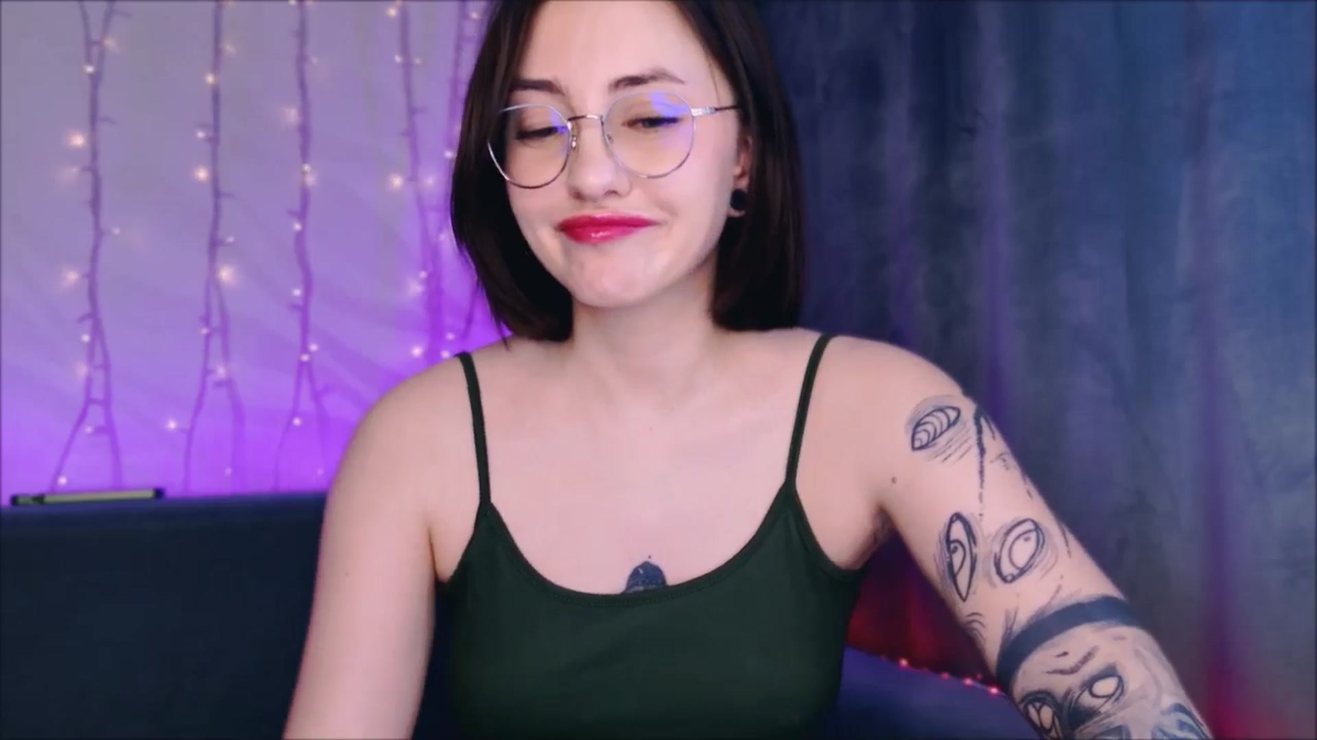Gallery image thumbnail from Alien_Eva's myfreecams stream on, 03/19/2026, 06:14 image 7 of 20
