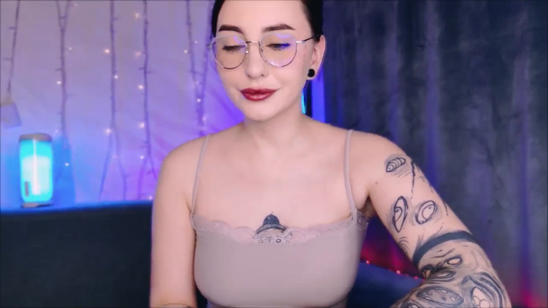 Gallery image thumbnail from Alien_Eva's myfreecams stream on, 03/20/2026, 02:52 image 16 of 20