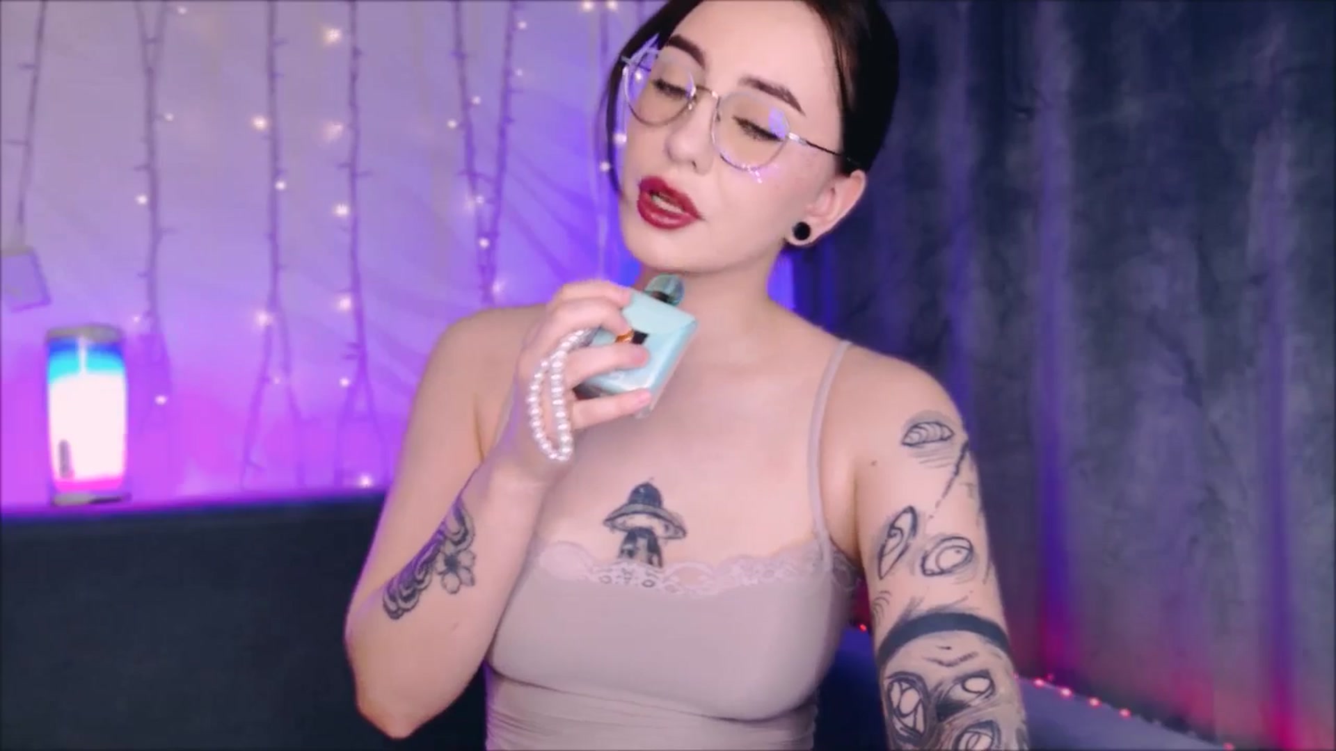 Gallery image thumbnail from Alien_Eva's myfreecams stream on, 03/20/2026, 02:52 image 10 of 20