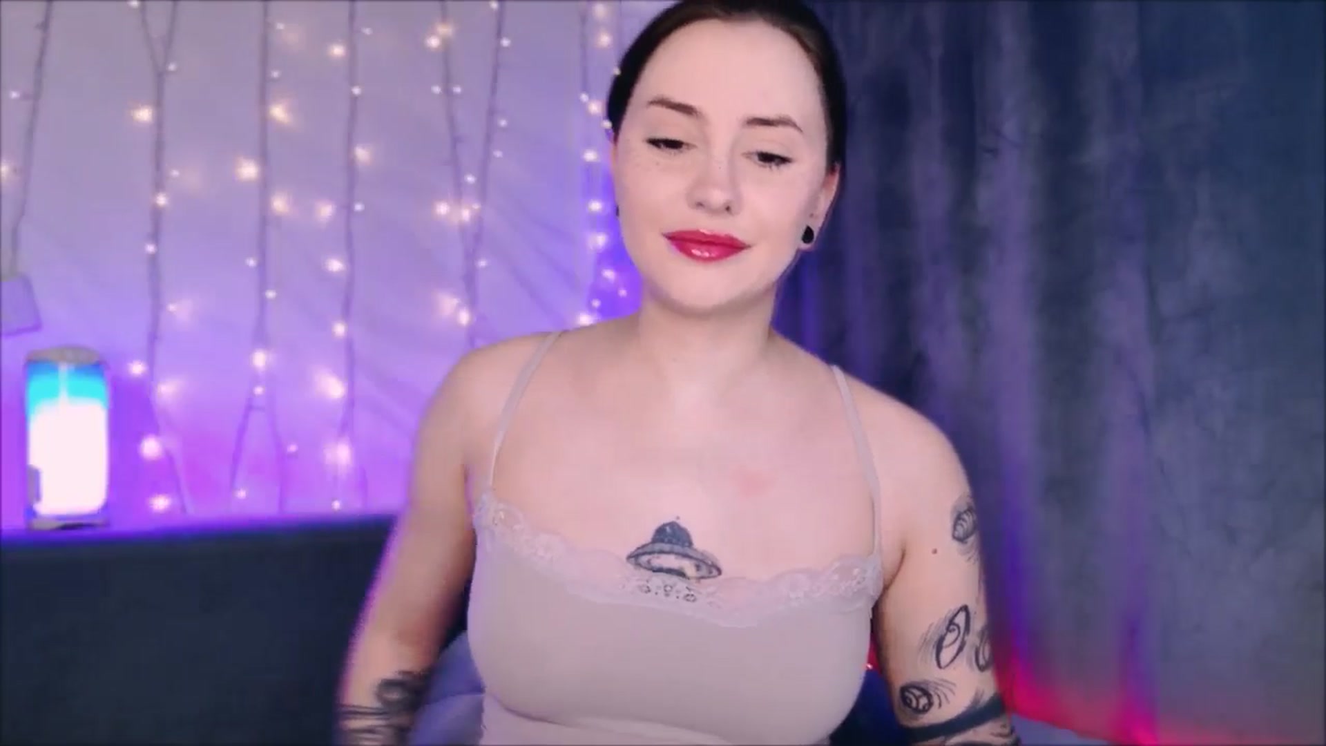 Gallery image thumbnail from Alien_Eva's myfreecams stream on, 03/28/2026, 02:14 image 4 of 20