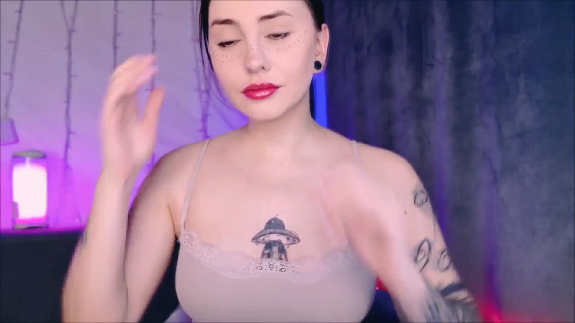 Gallery image thumbnail from Alien_Eva's myfreecams stream on, 03/28/2026, 02:14 image 14 of 20